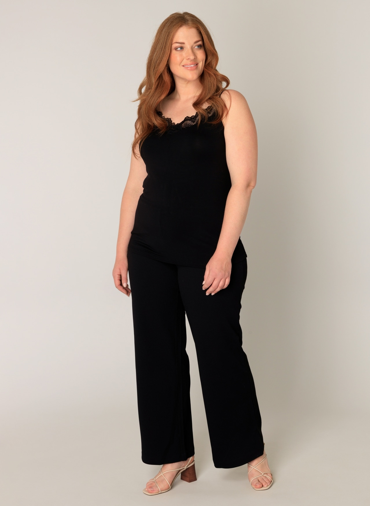 Base Level Curvy Treggings »Arah«, mit elastischem Bund