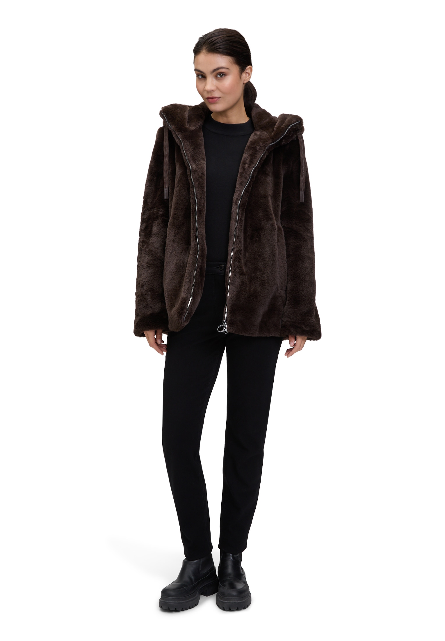 Betty Barclay Plüschjacke »Plüschjacke mit Kapuze«