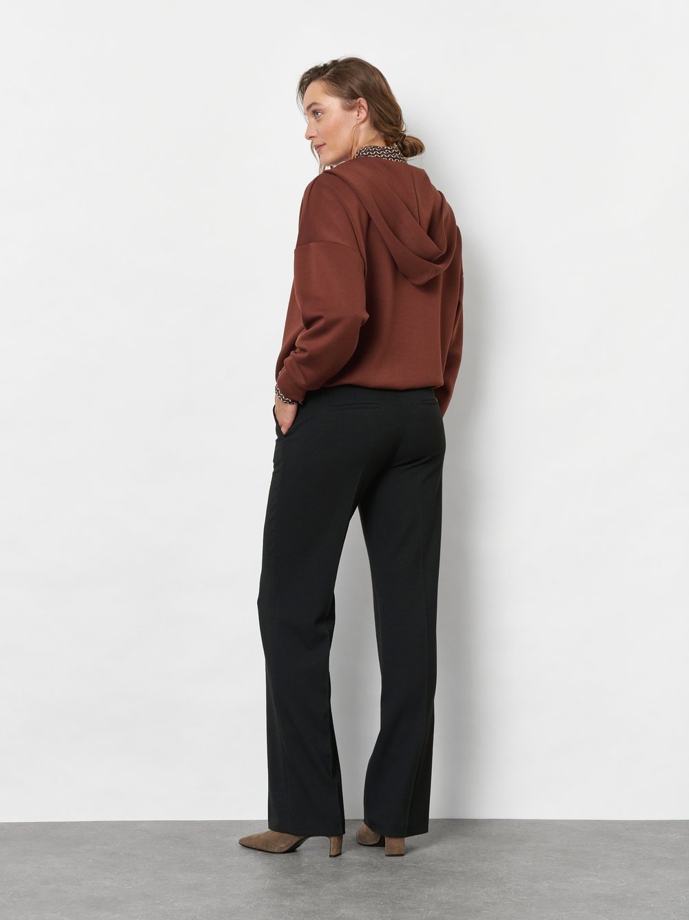 TONI Stoffhose »Jenny Wide Leg«  mit Bügelfalten und Stretch