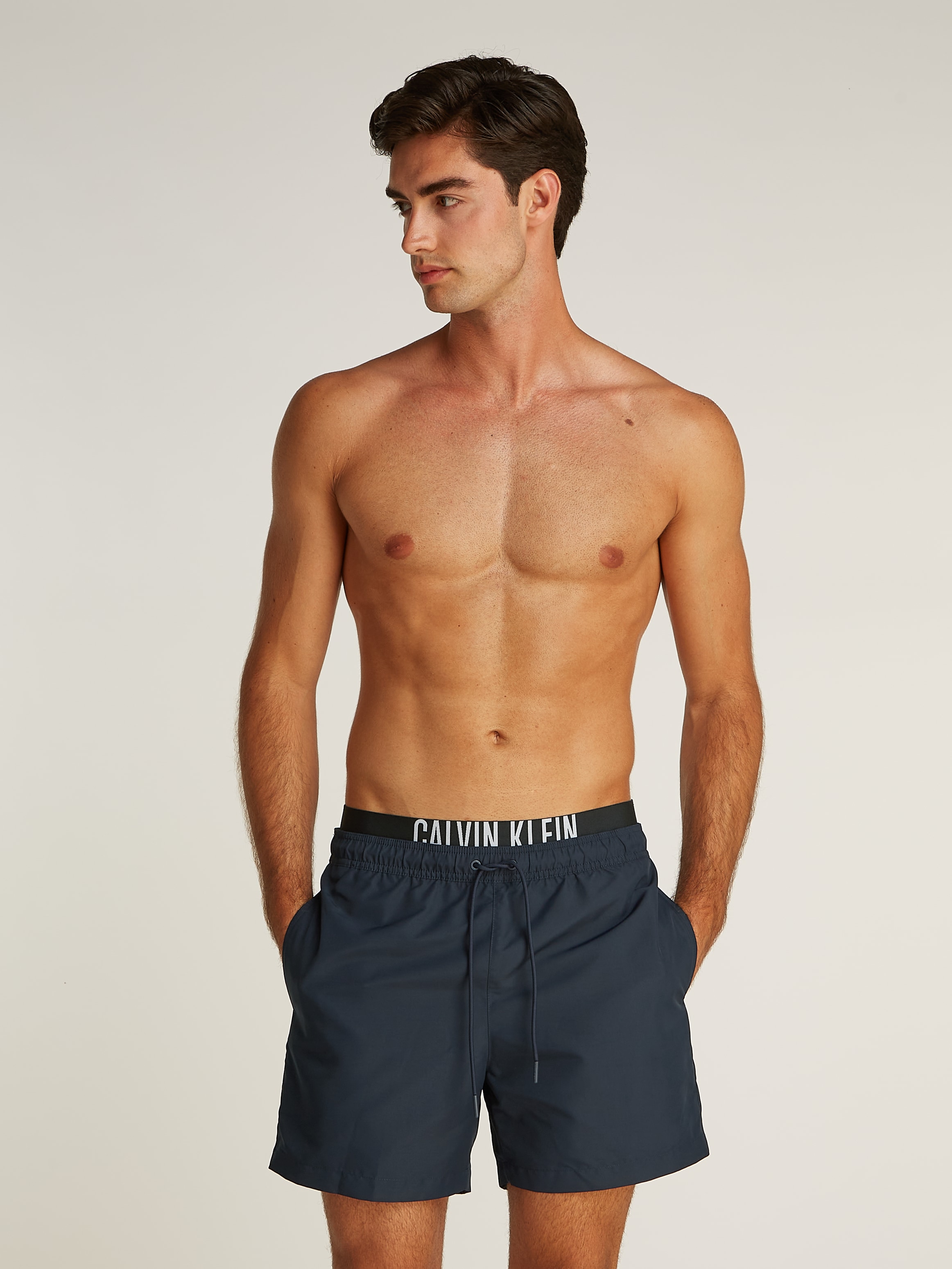 Calvin Klein Swimwear Badeshorts »MEDIUM DOUBLE WB«, mit Logo