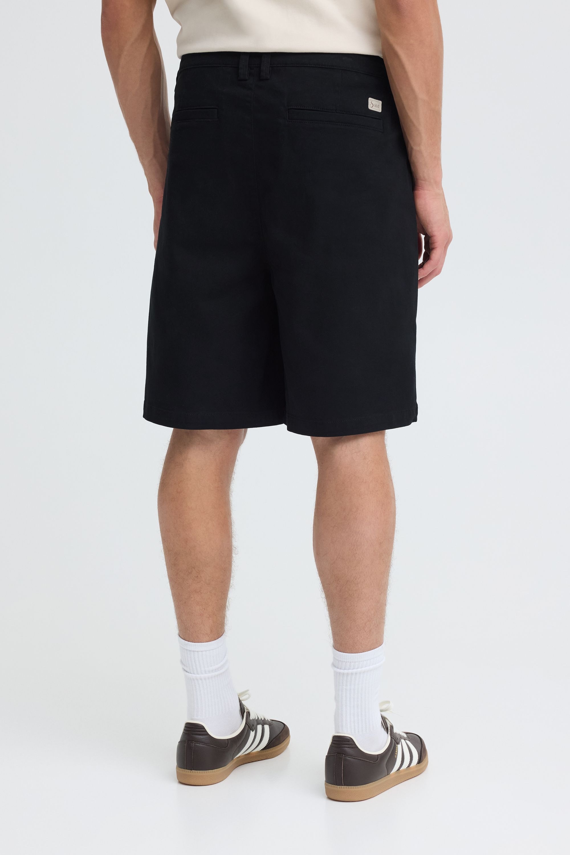 !Solid Chinoshorts »Chinoshorts SDMohan Relaxed Fit«