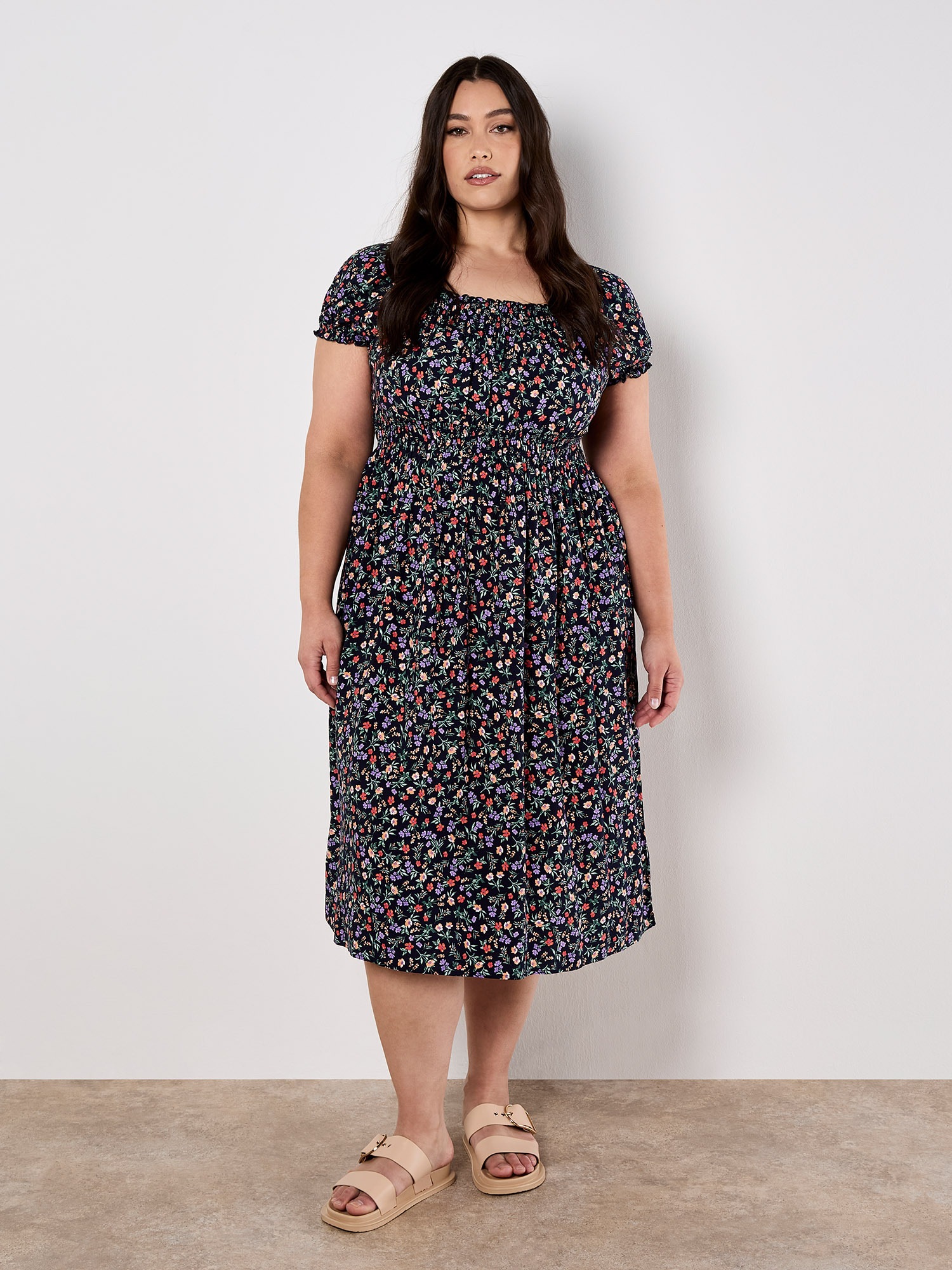 Apricot Midikleid »Midikleid« mit gesmokter Taille