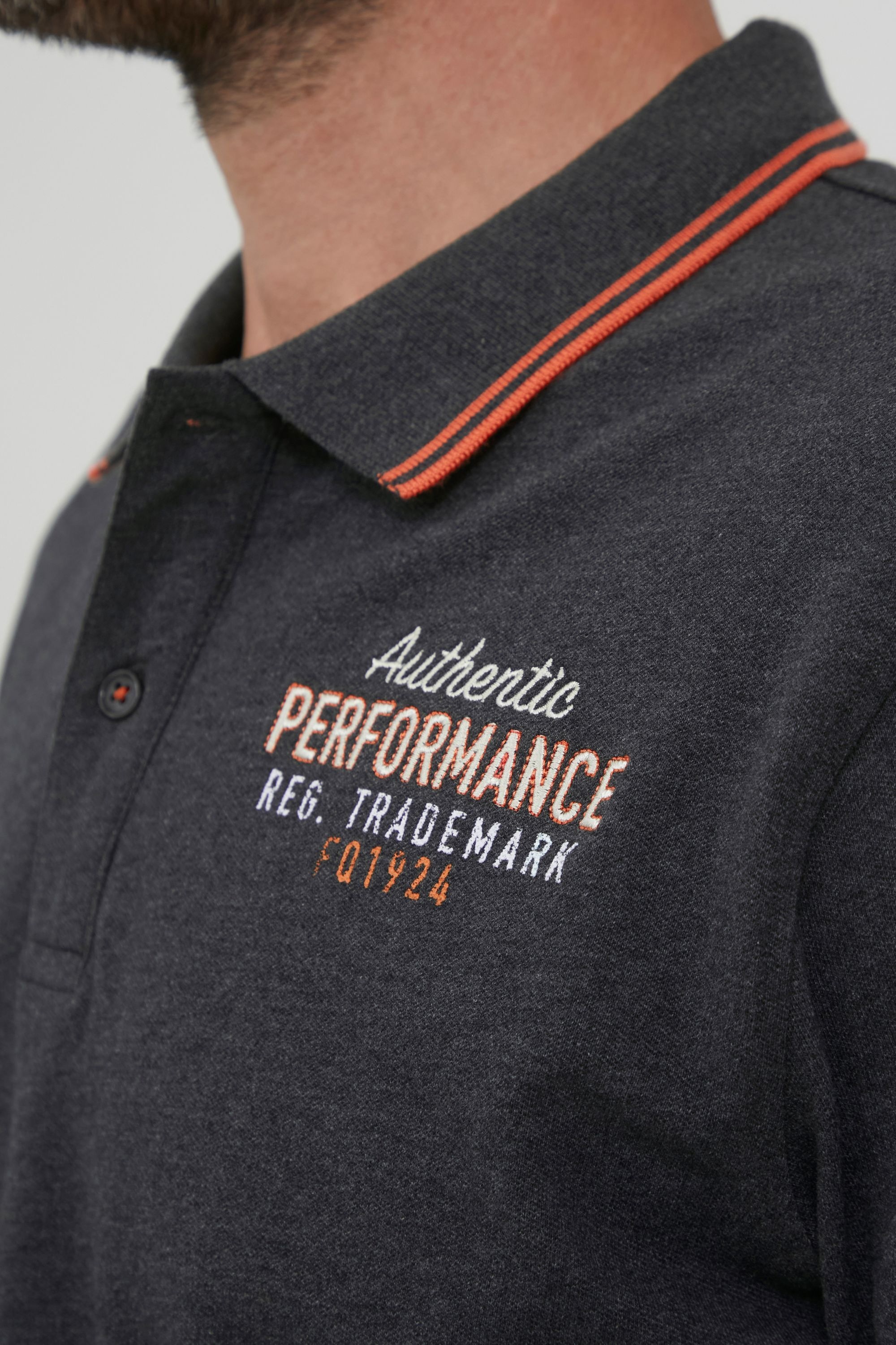 FQ1924 Langarmshirt »Langarmshirt FQWidar«