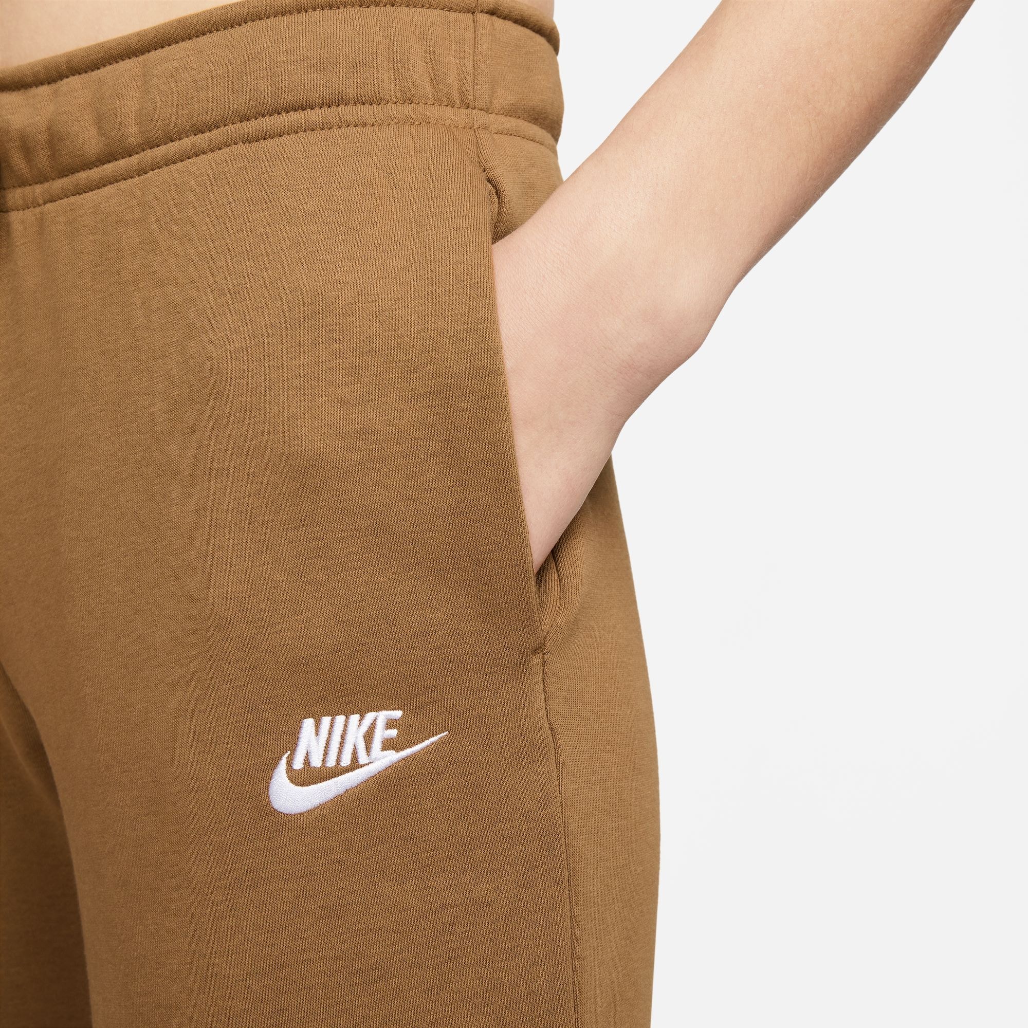 Nike Sportswear Jogginghose »CLUB FLEECE WOMEN'S MID-RISE JOGGERS«