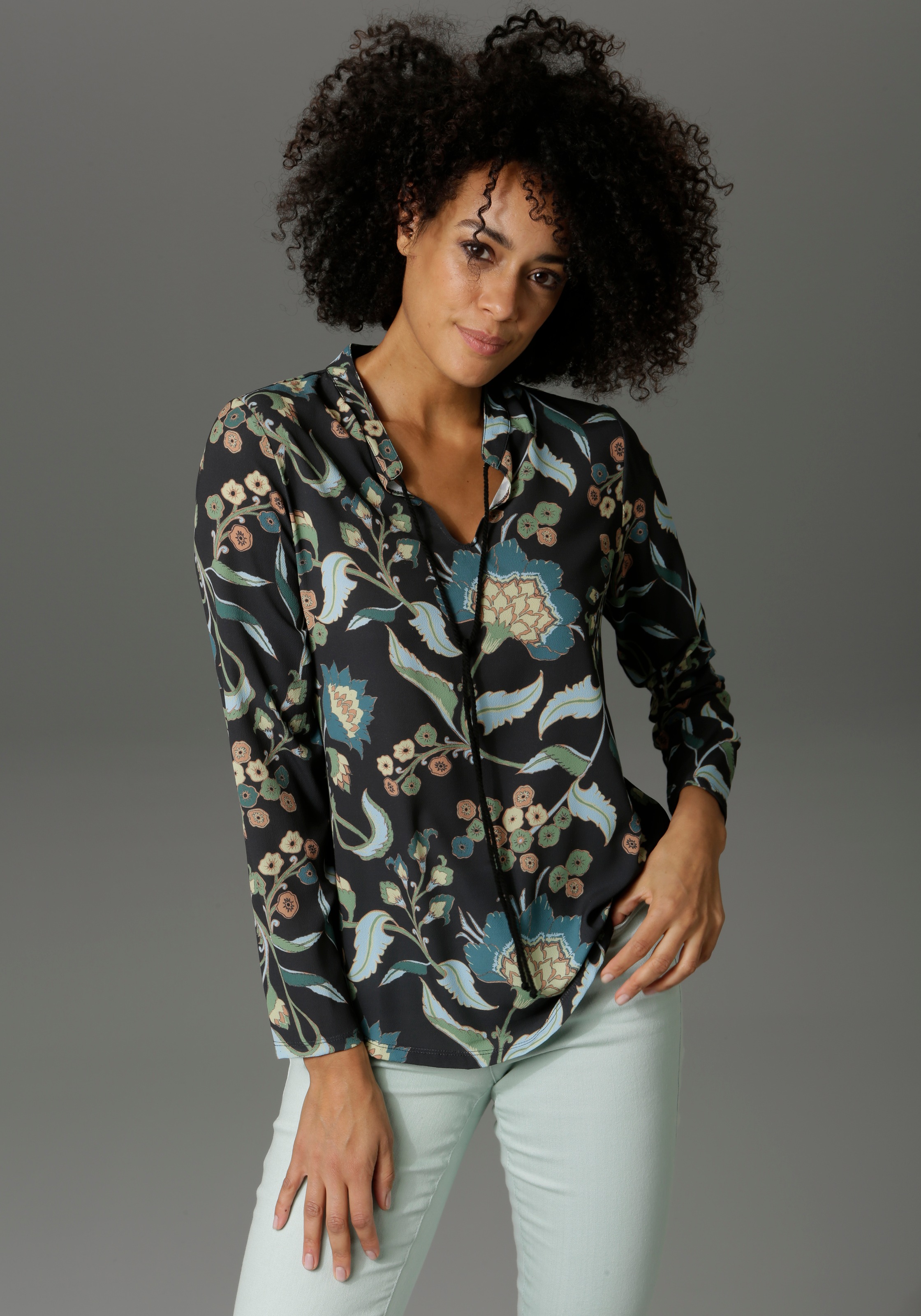 Aniston CASUAL Schlupfbluse, mit malerischem Blumendruck - NEUE KOLLEKTION