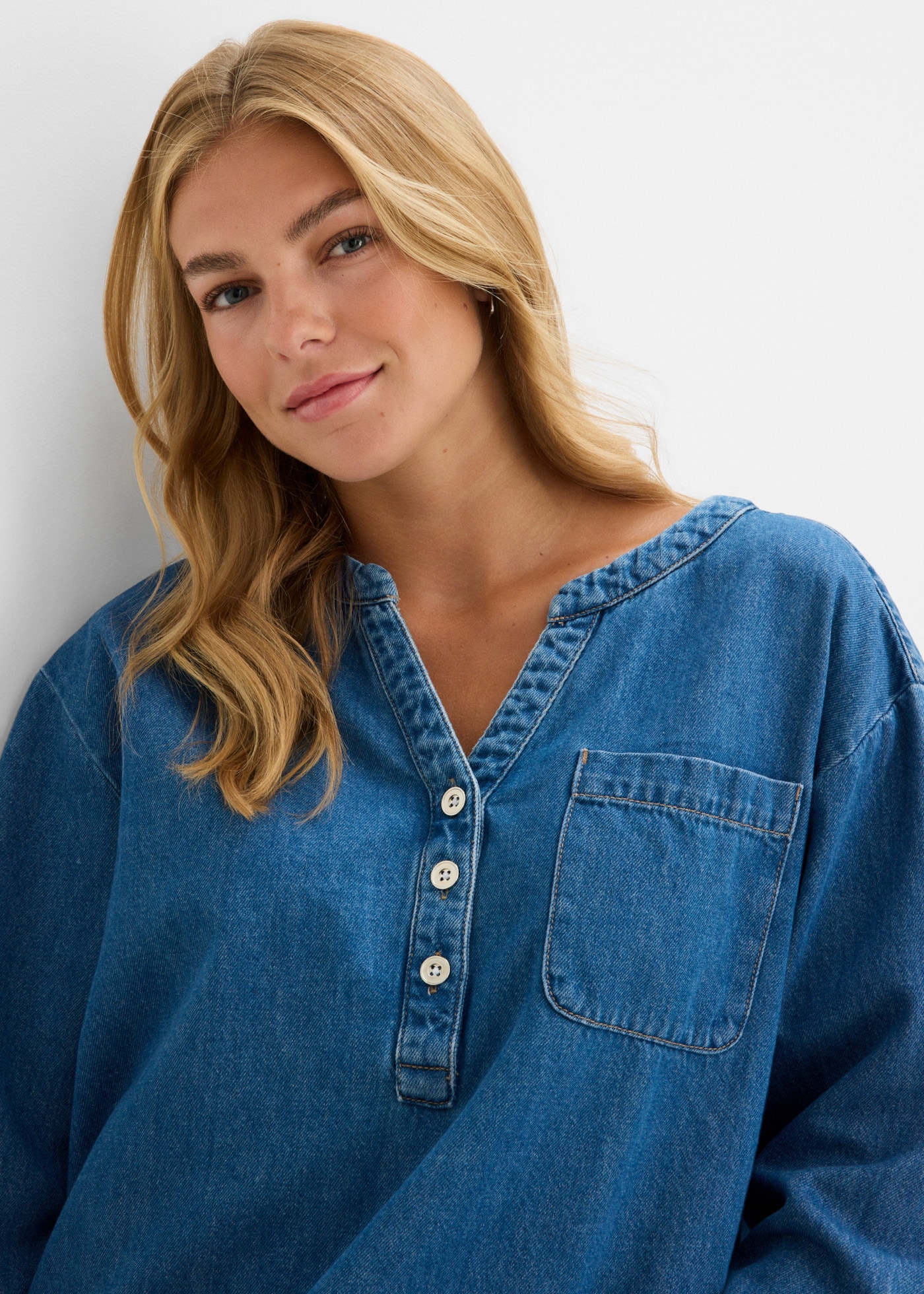 bonprix Jeansbluse Tunika, aus reiner Baumwolle, Oversize-Passform, Langarm