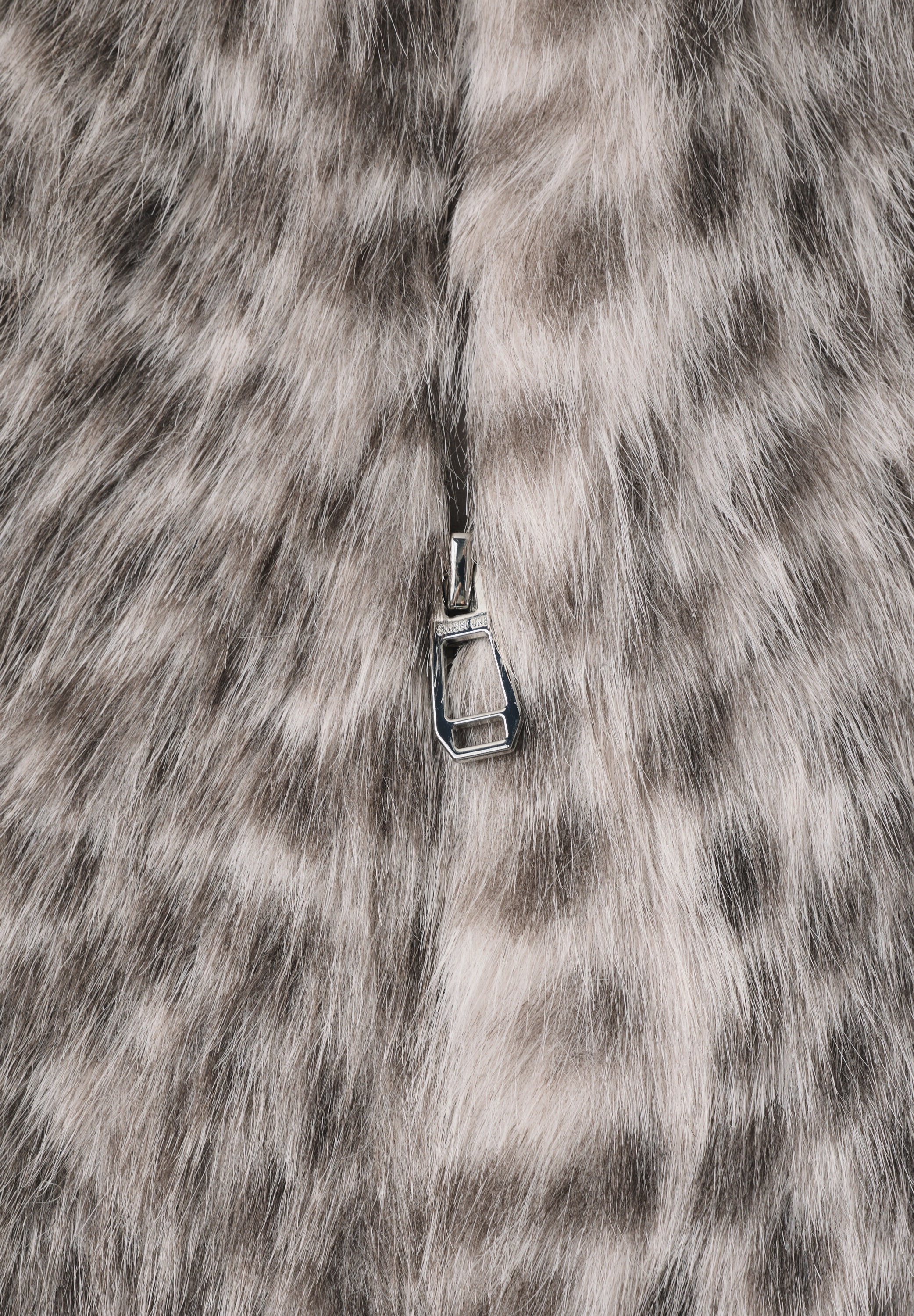 STREET ONE Fellimitatweste mit Zipper, Animalmuster