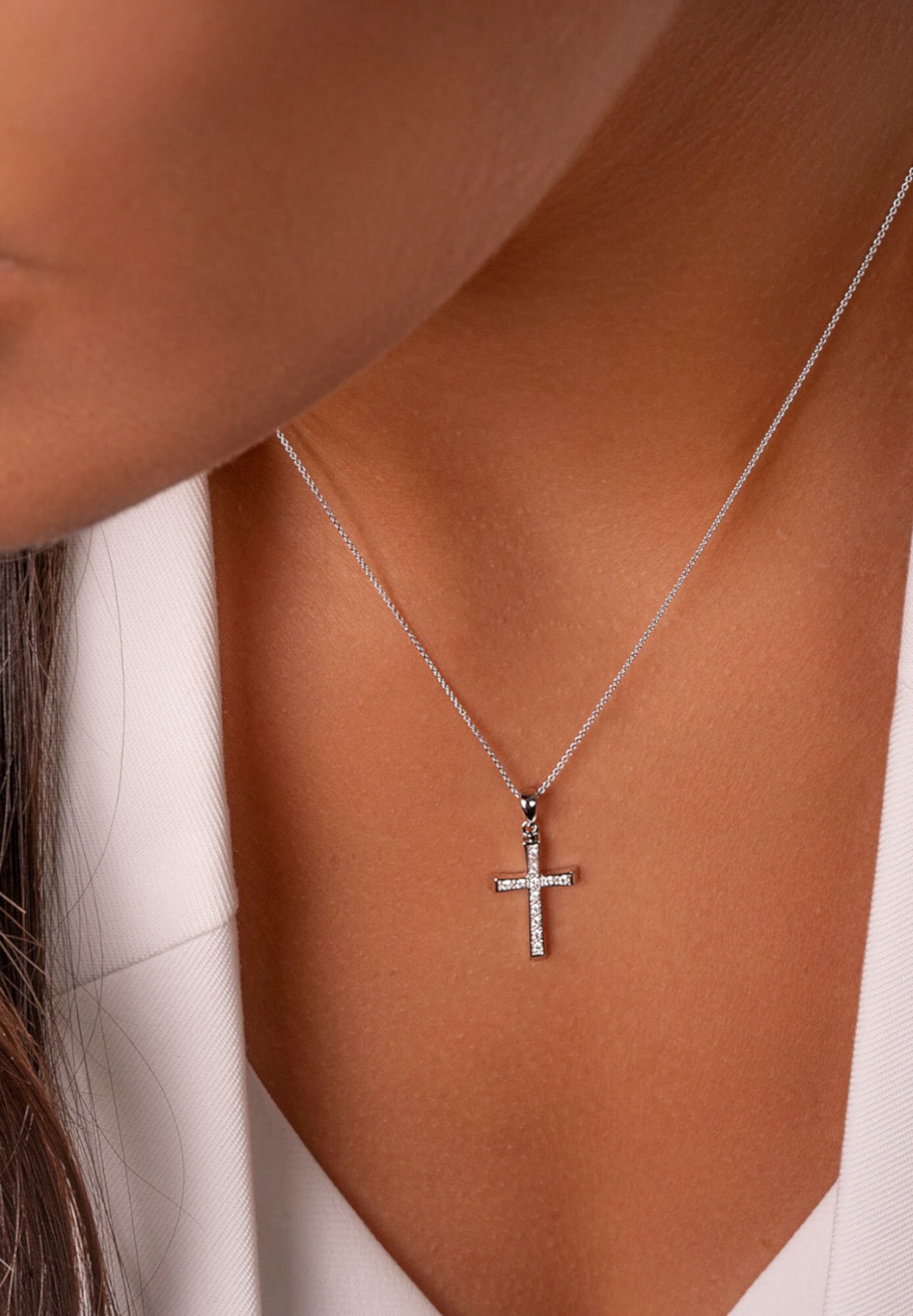 ONE ELEMENT Kettenanhänger »Zirkonia Kreuz Anhänger aus 333 Weißgold«