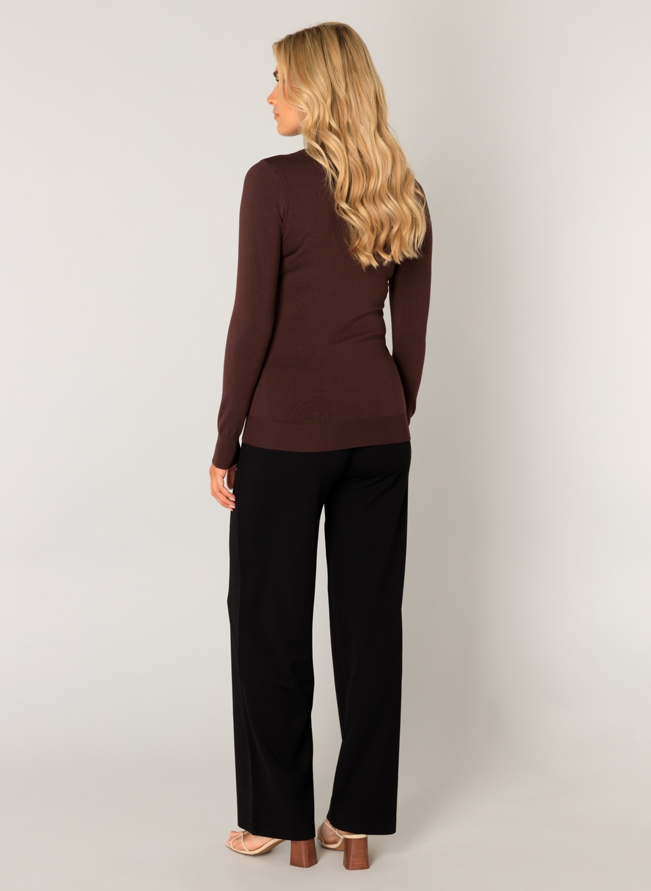 Base Level Rollkragenpullover »Yuen«