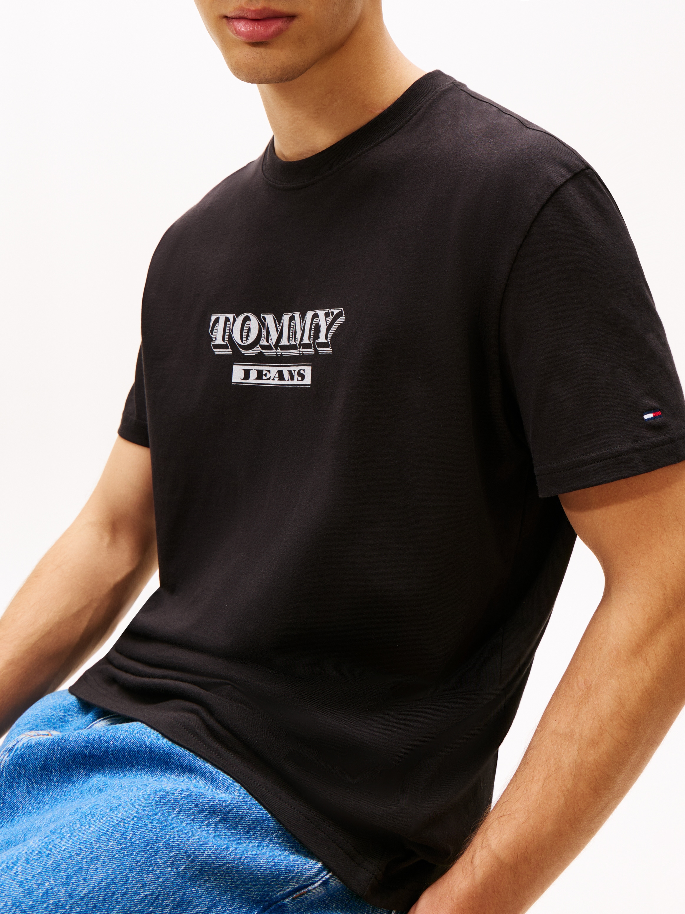 Tommy Jeans Rundhalsshirt »TJM BILLS FONT« regular fit, Rundhals, bedruckt