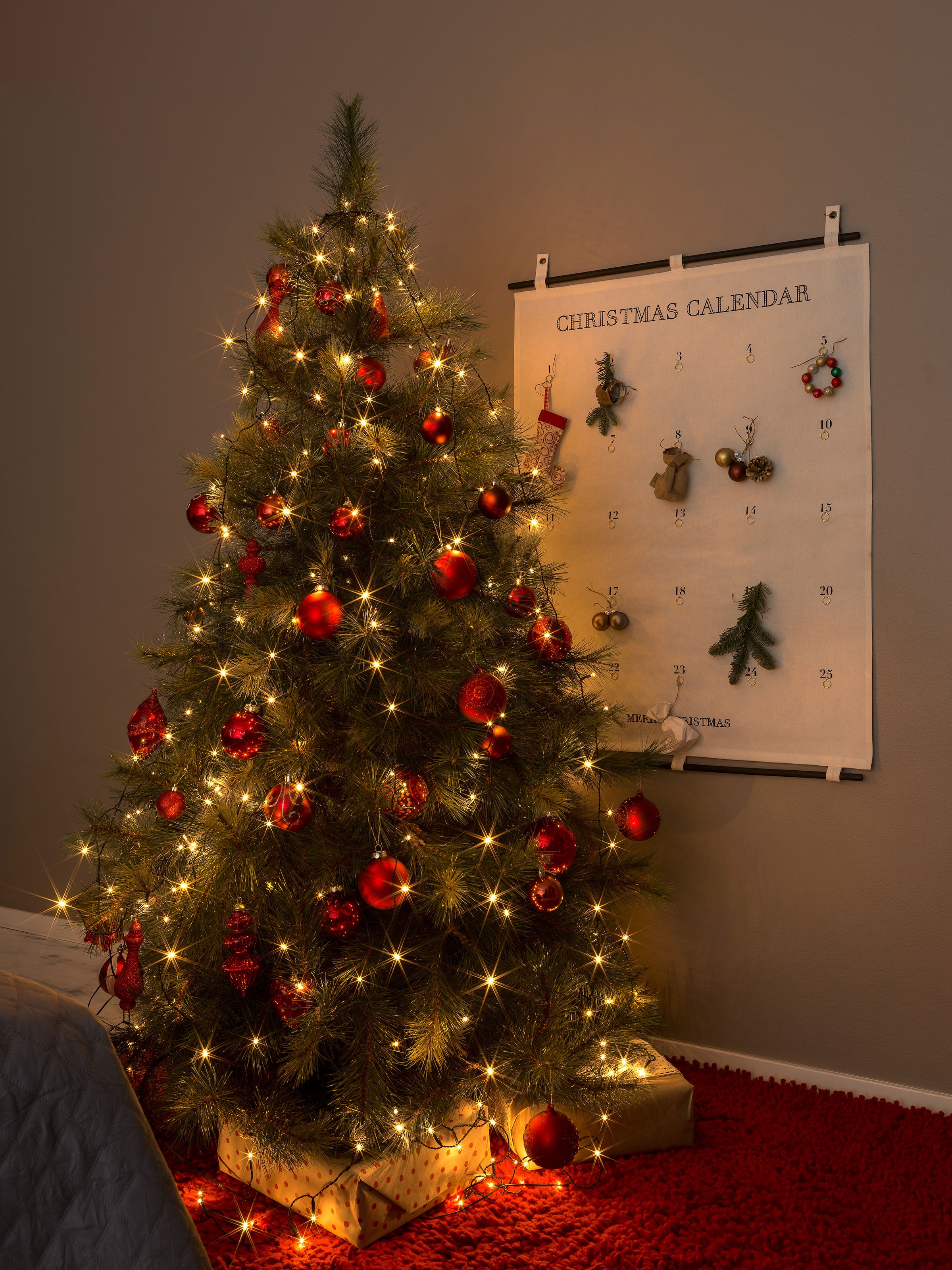 KONSTSMIDE LED-Baummantel »Weihnachtsdeko, Christbaumschmuck«, LED  Lichterkette mit Ring, 8 Stränge à 30 Dioden, vormontiert bestellen online  bei OTTO | Baummäntel