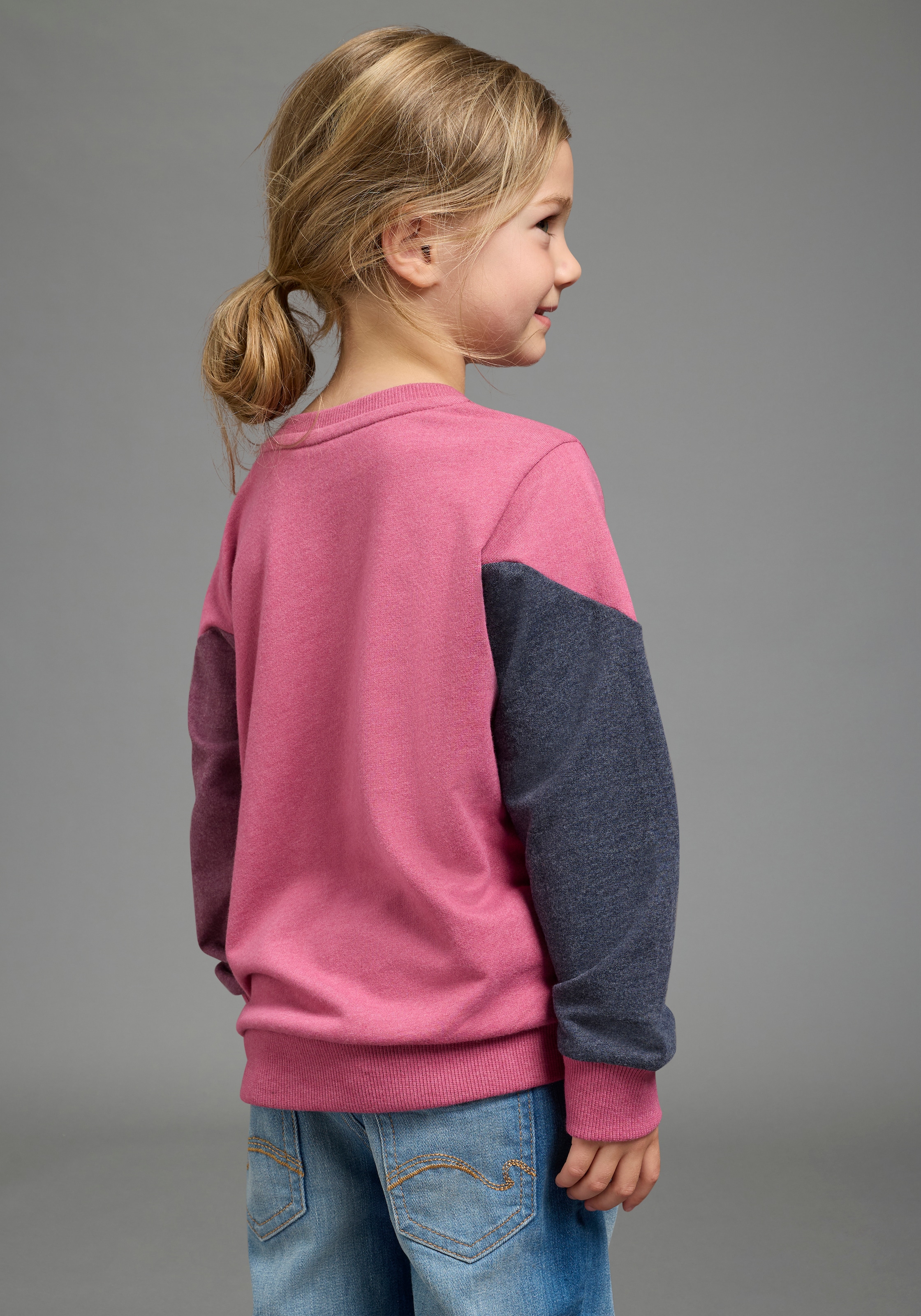 KangaROOS Sweatshirt »Colorblocking für kleine Mädchen«, Colorblocking-Design, Langarm, lockere Passform, mit Logodruck
