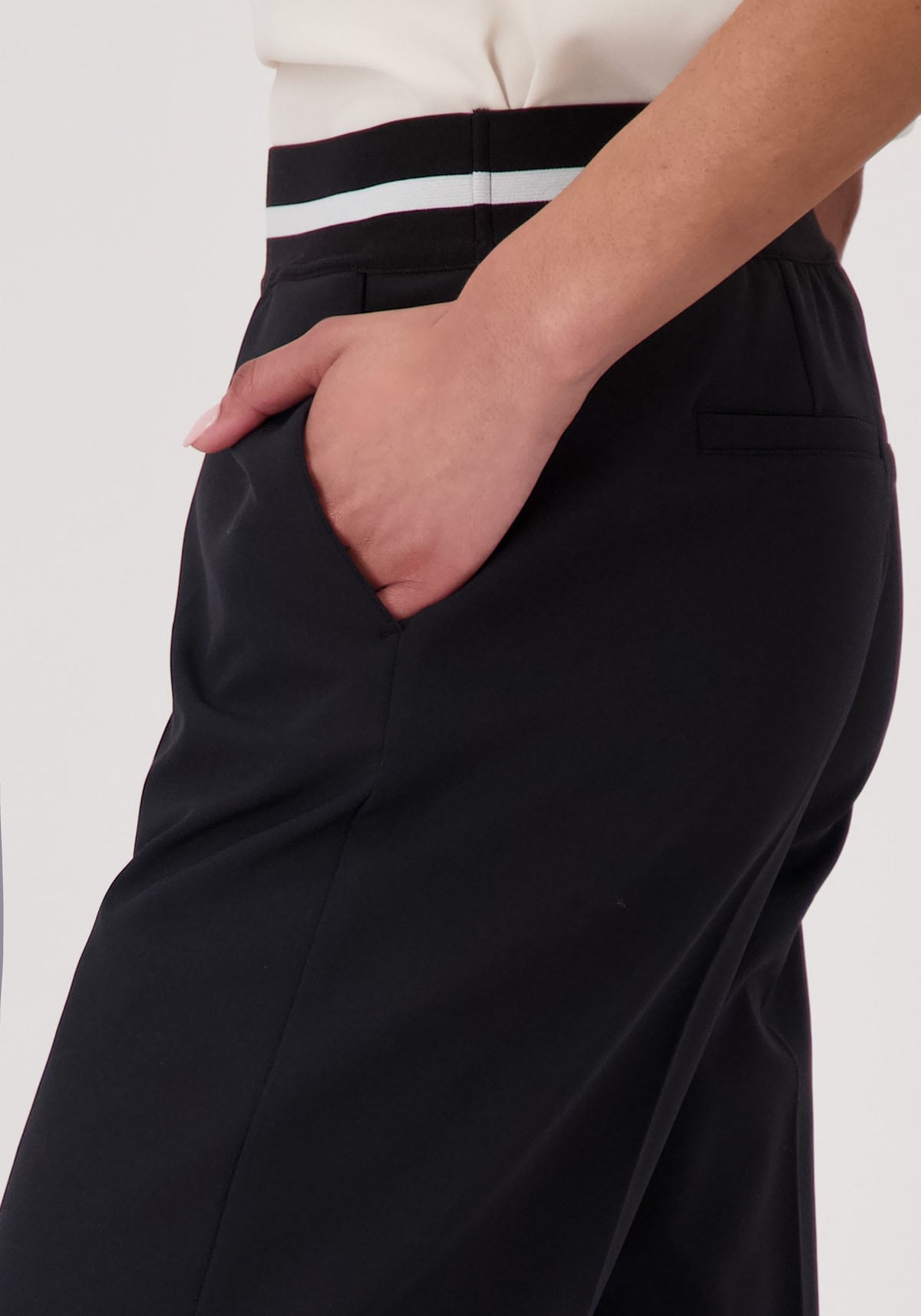 Monari Culotte »Hose Gummiband 66cm«, Mit elastischem Bund