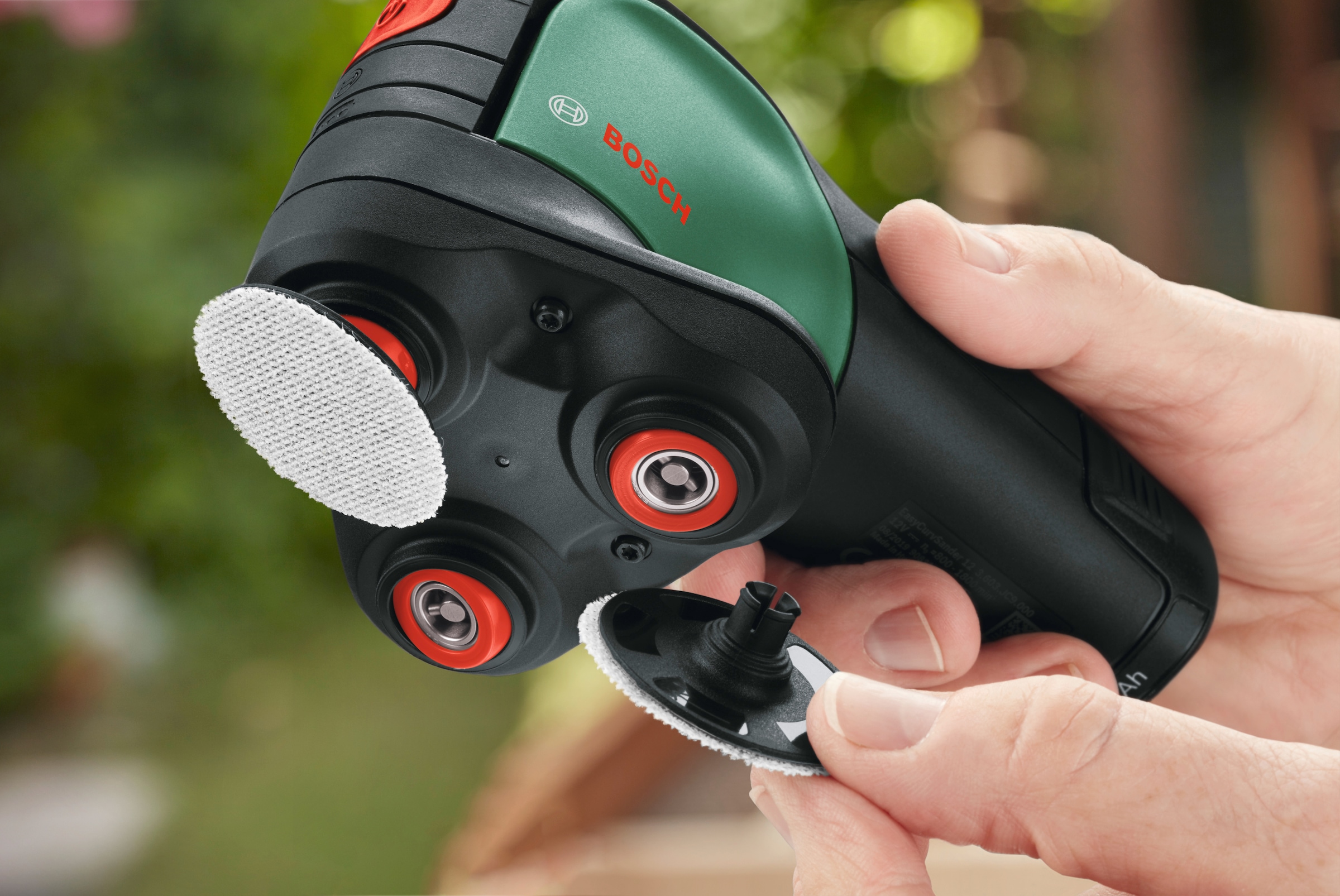 Bosch Home & Garden Akku-Tellerschleifer »EasyCurvSander 12«, inkl Akku 12V/2,0 Ah und Ladegerät