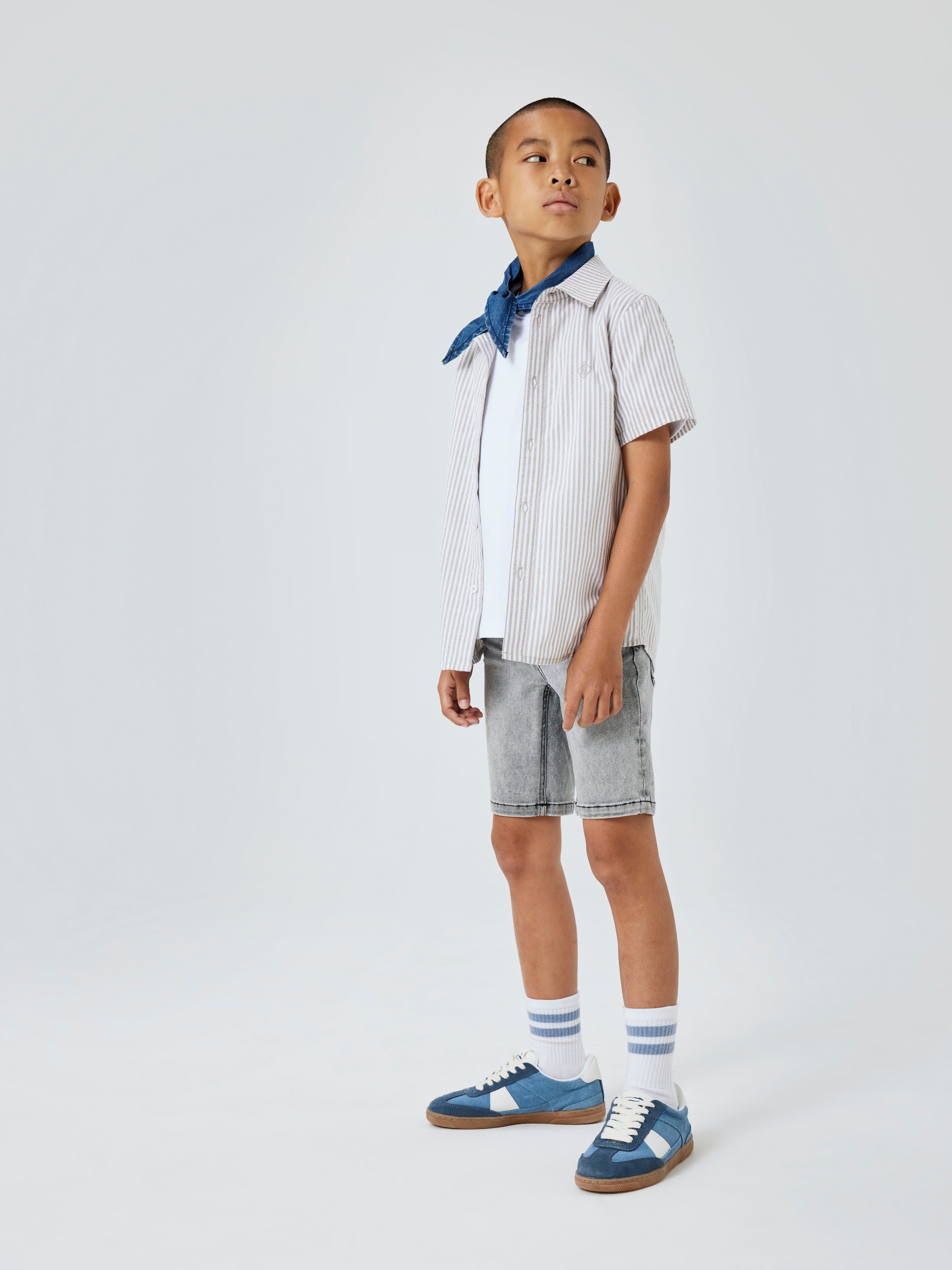 Name It Shorts »NKMTHEO XSL DNM L SHORTS 1280-GY NOOS«
