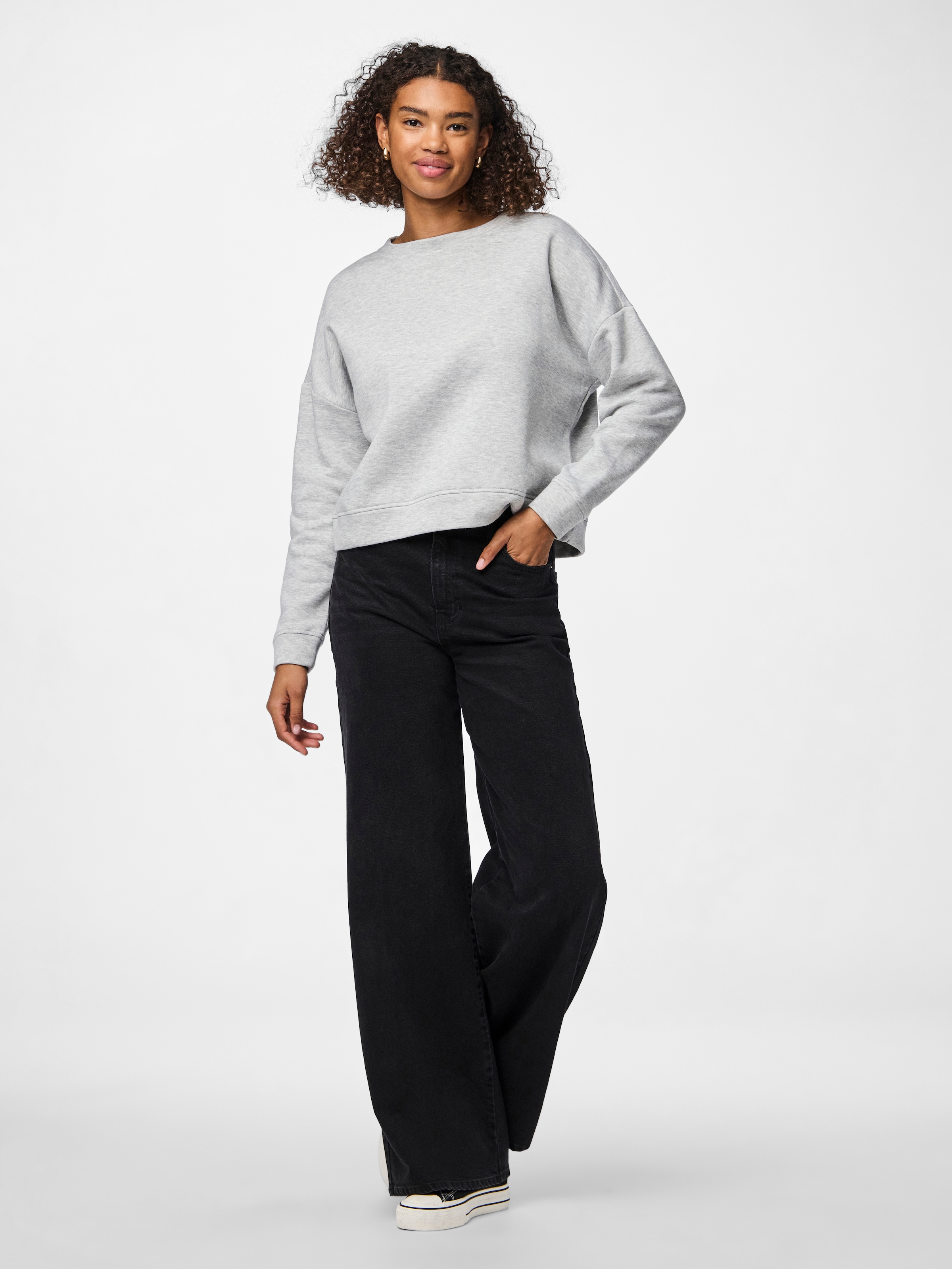 pieces Sweatshirt »PCCHILLI LS SWEAT NOOS BC«
