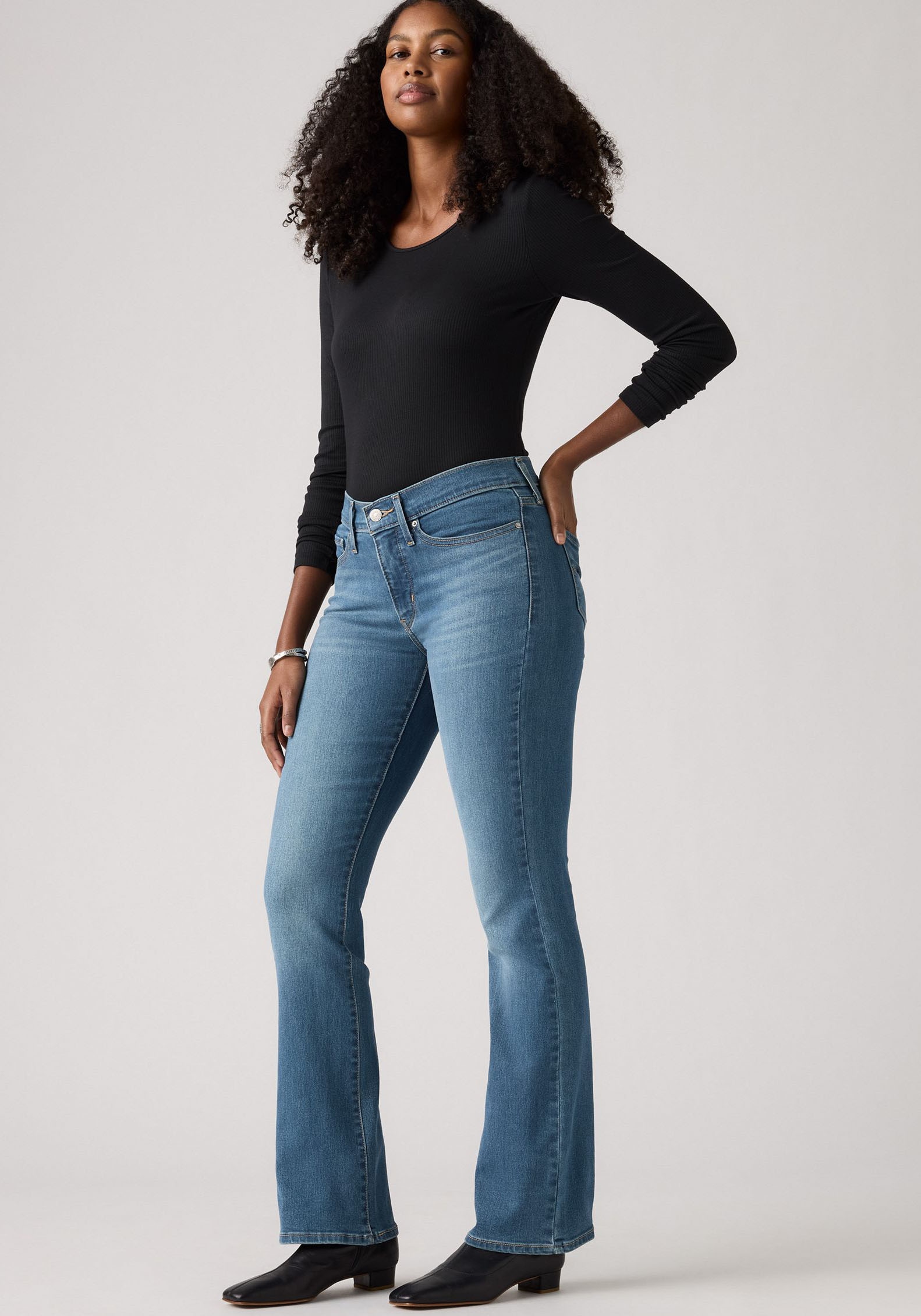 Levi's® Bootcut-Jeans »315 Shaping Boot«