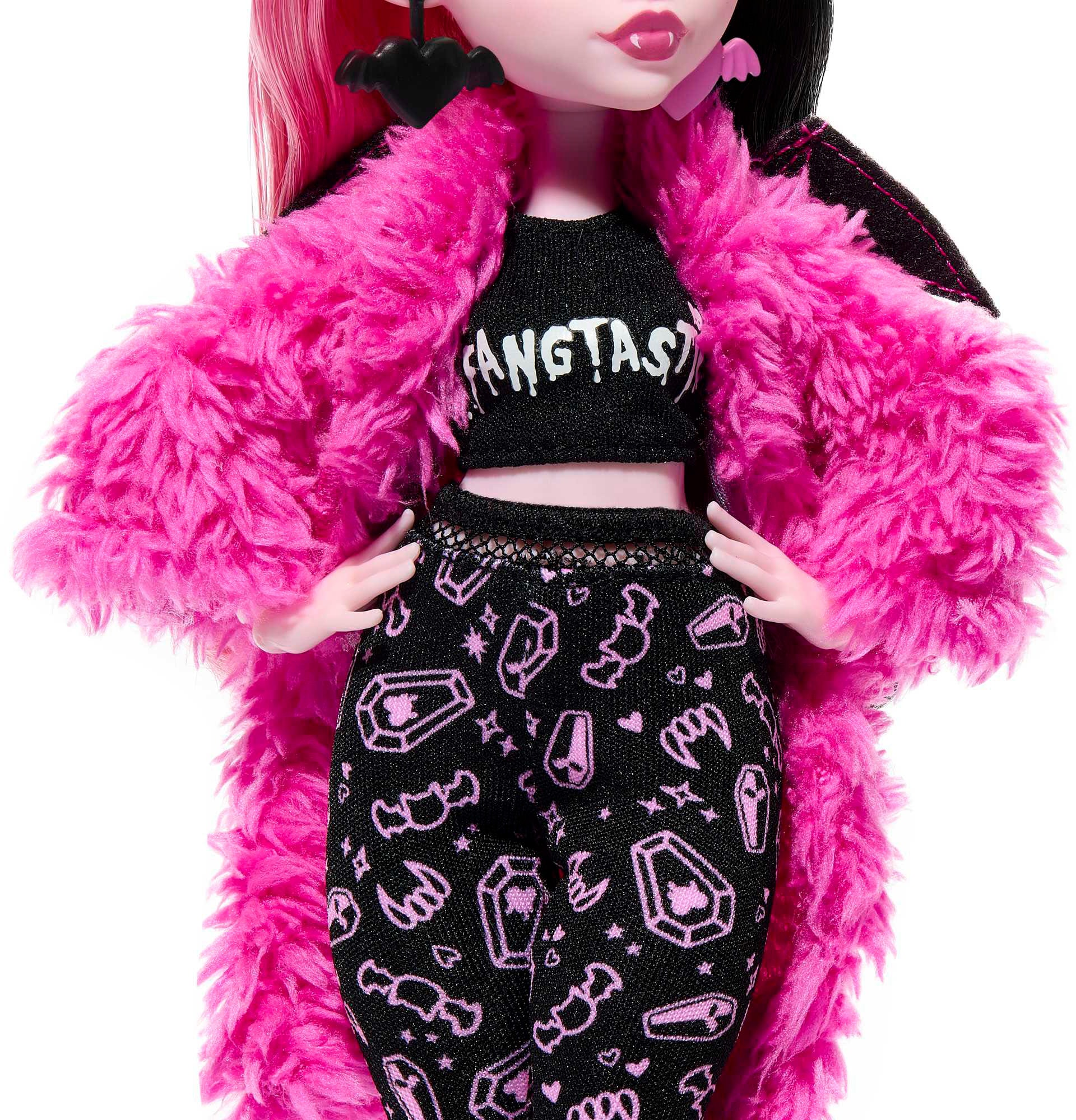 Mattel® Anziehpuppe »Monster High, Creepover Draculaura - Schaurig schöne Pyjamaparty«