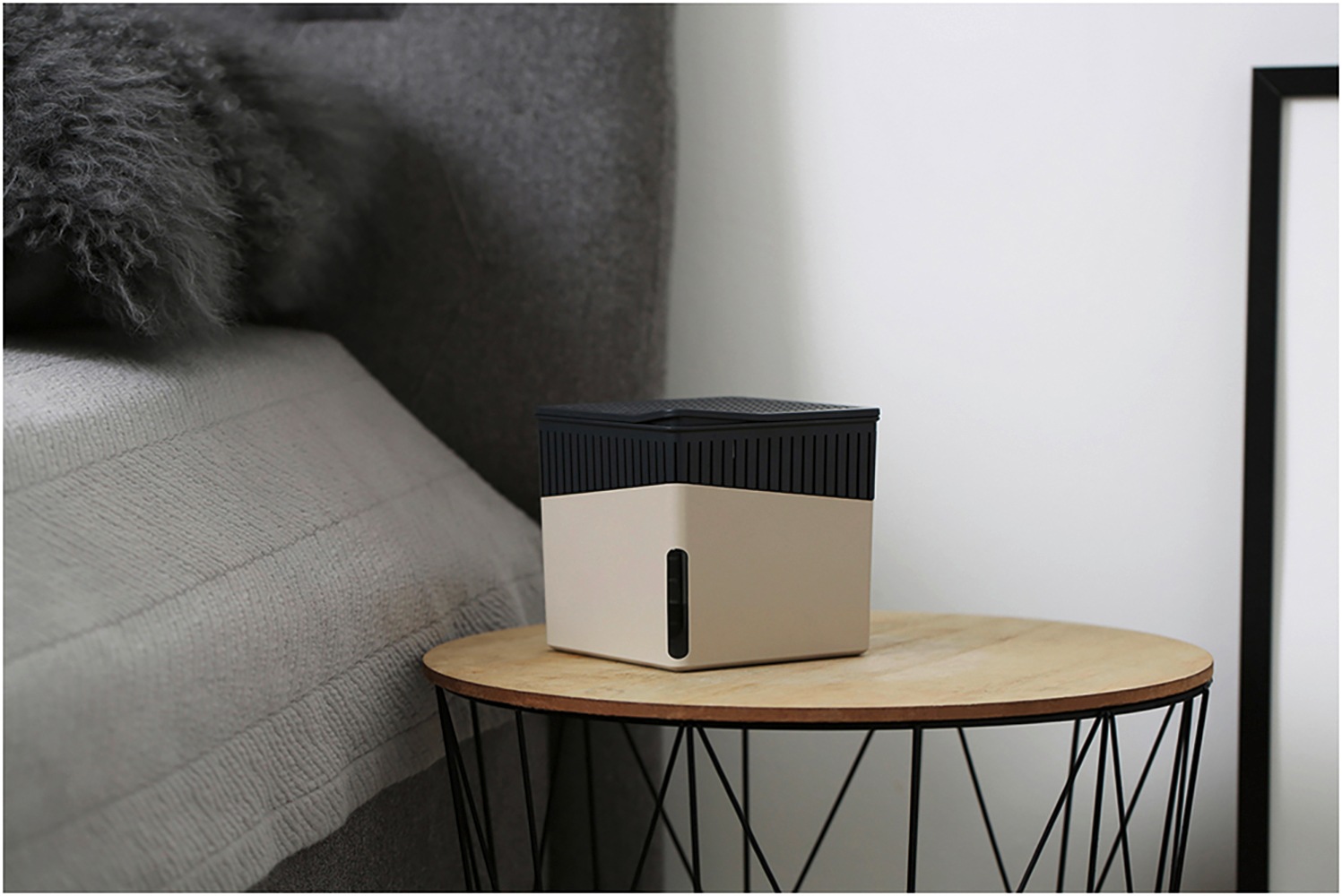 WENKO Luftentfeuchter »Modell Cube«, für 80 m³ Räume, Tank 1,6 l, mit 2 x 1000 g Entfeuchter-Blöcken