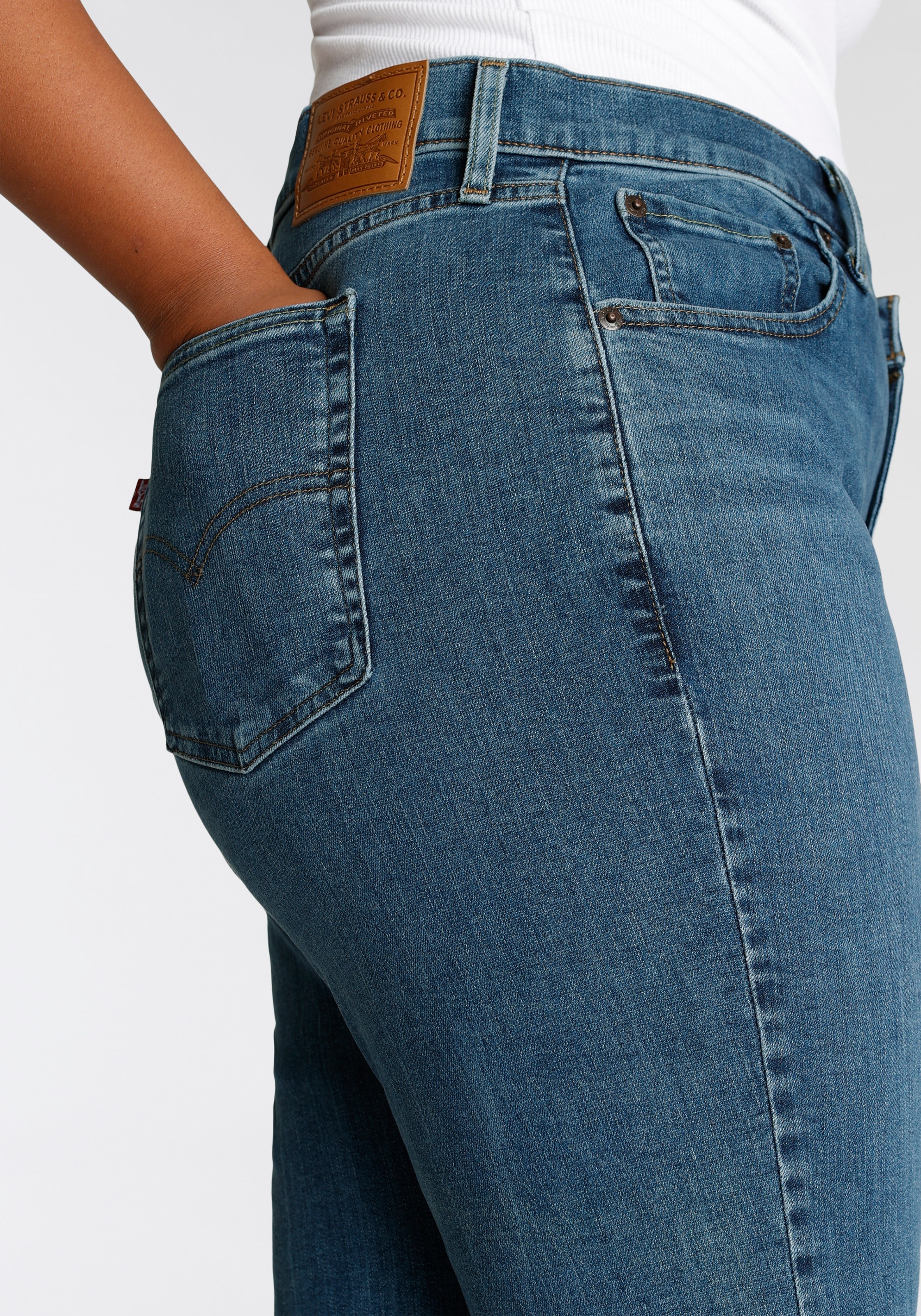Levi's® Plus Bootcut-Jeans »725«, High Rise