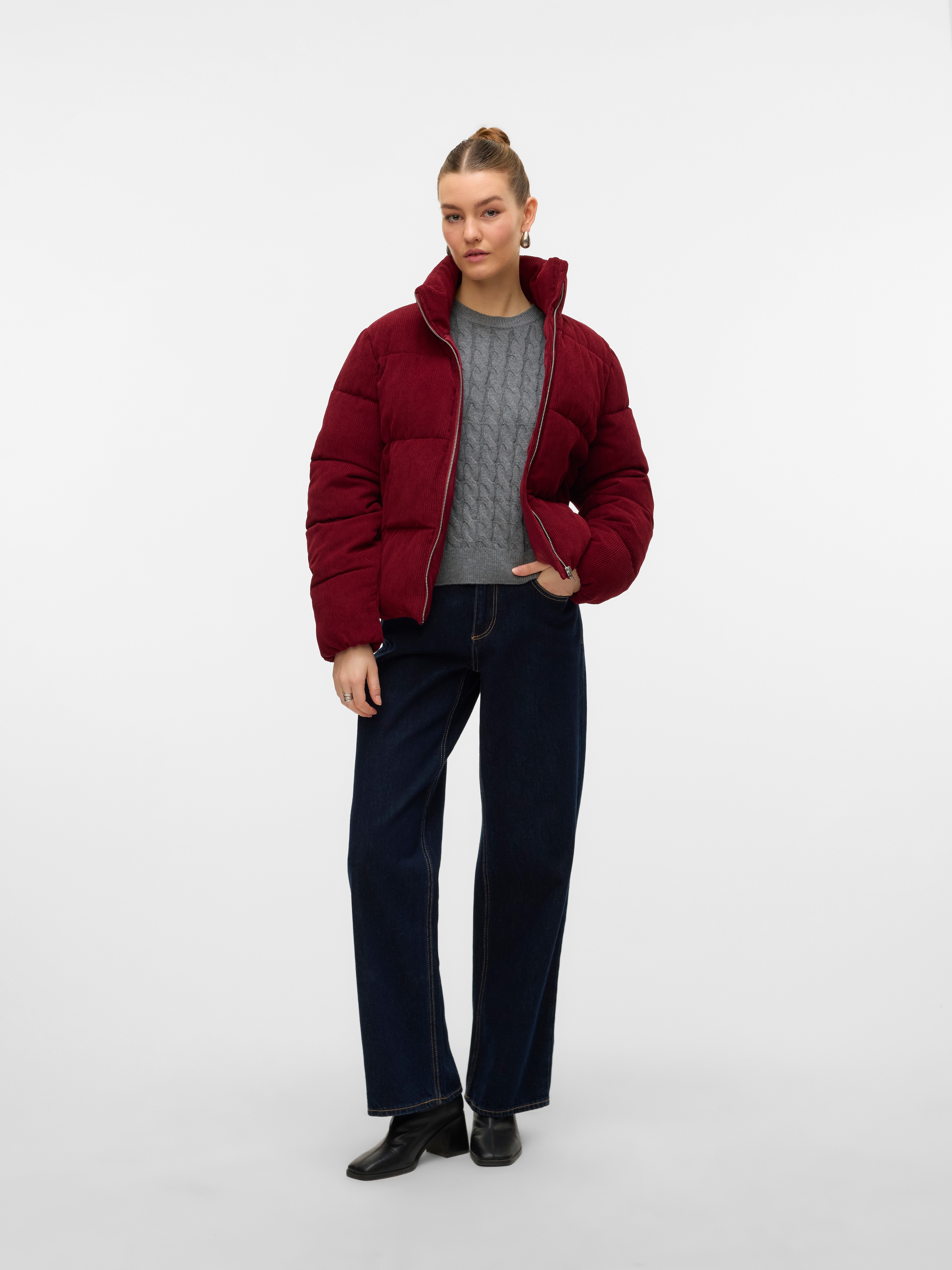 Vero Moda Steppjacke »VMDEBRA SHORT JACKET GA ENT«