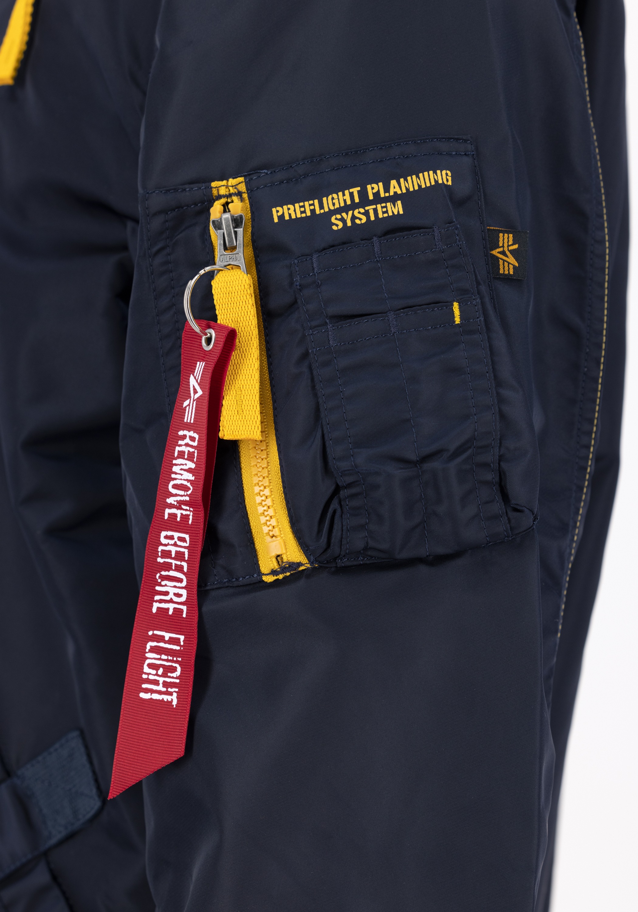 Alpha Industries Bomberjacke »Alpha Industries Men - Bomber Jackets Falcon II Light«