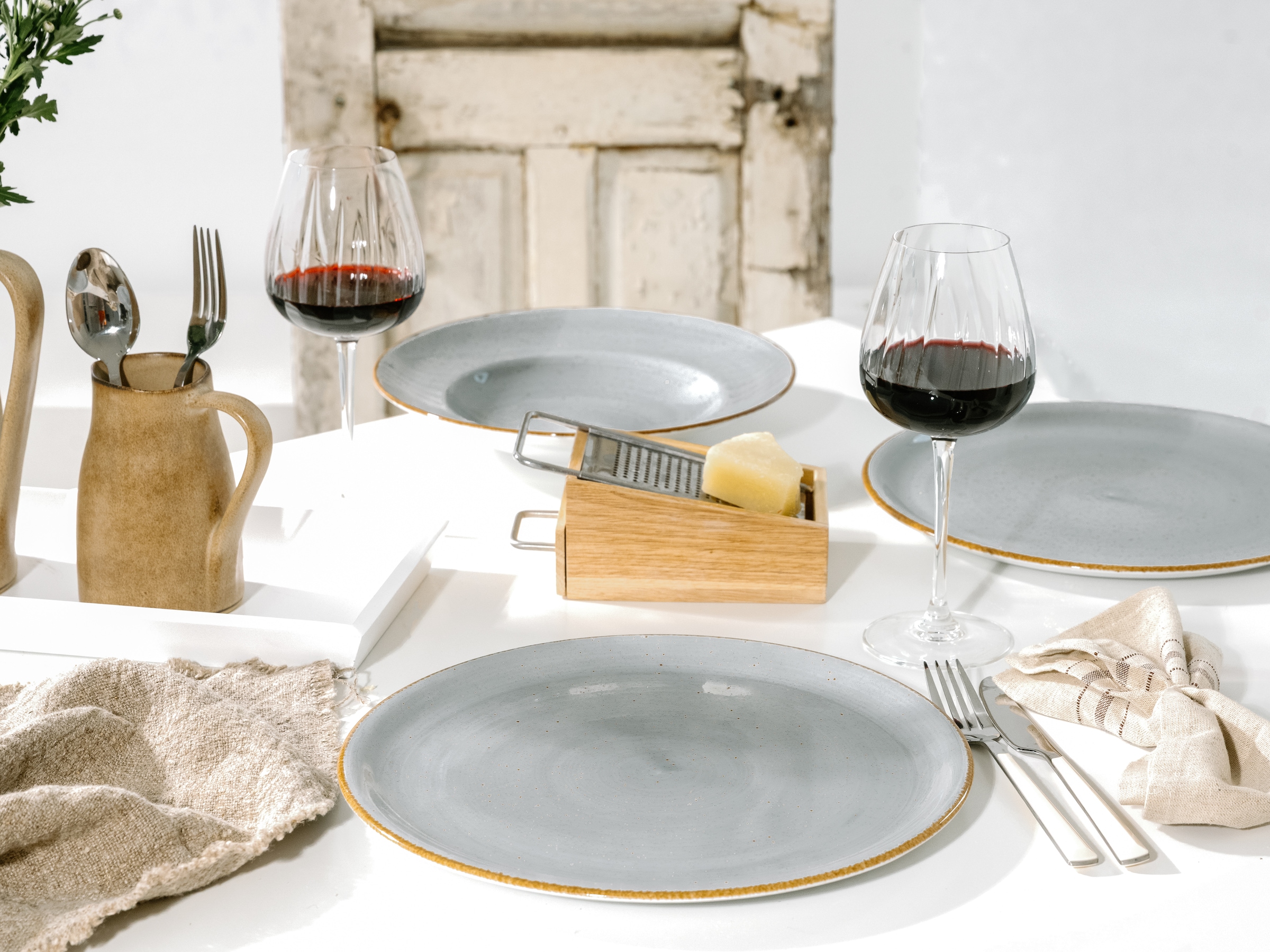 CreaTable Pizzateller »Vintage Nature, Pizzateller 33 cm 4-tlg« Handgemalt, Gesprenkelt, Rustikales Außenband