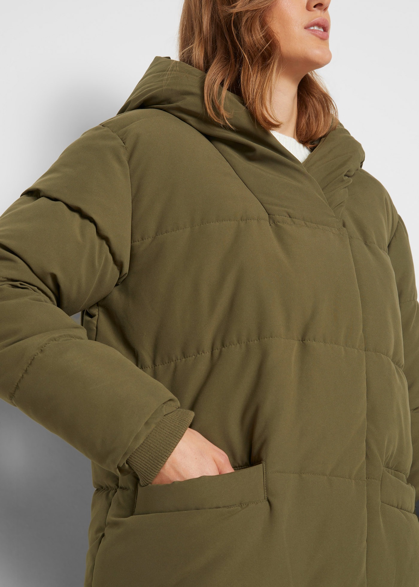 bonprix Steppmantel mit dicker Wattierung, mit Kapuze, Oversize-Passform