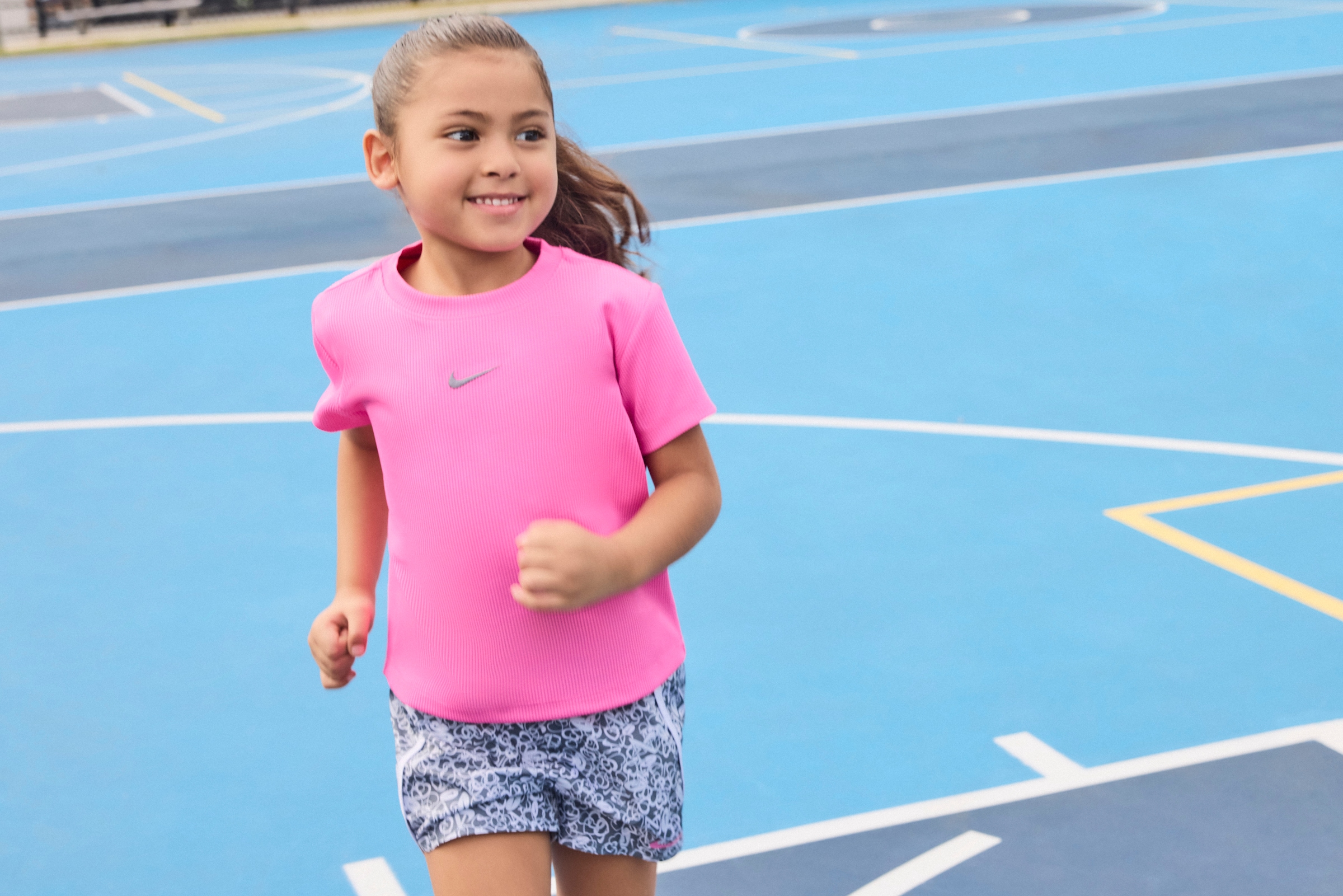 Nike Sportswear T-Shirt & Shorts, für Kinder