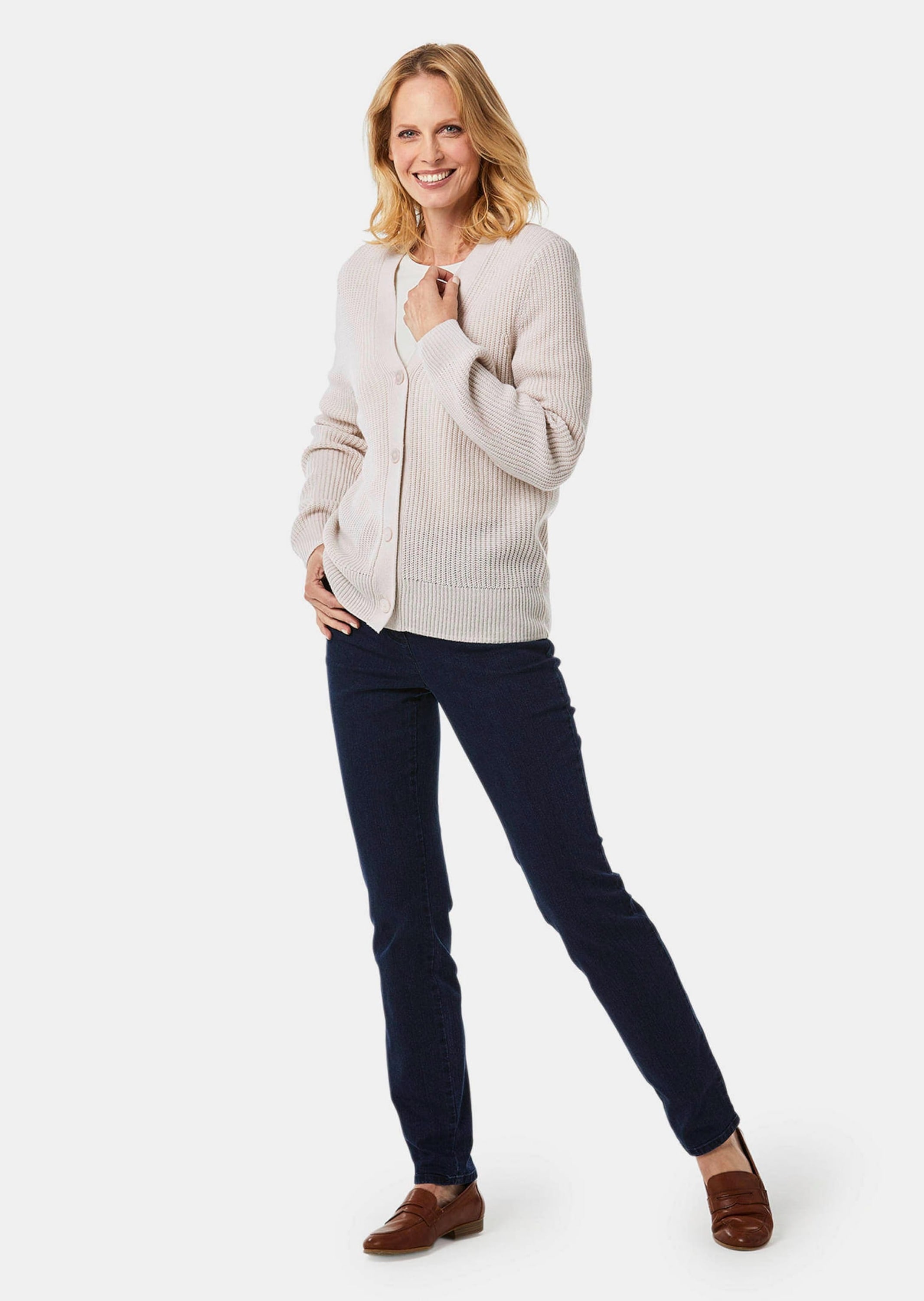 GOLDNER Strickjacke »Kurzgröße Pflegeleichte Strickjacke in hochwertiger Rippenstruktur«