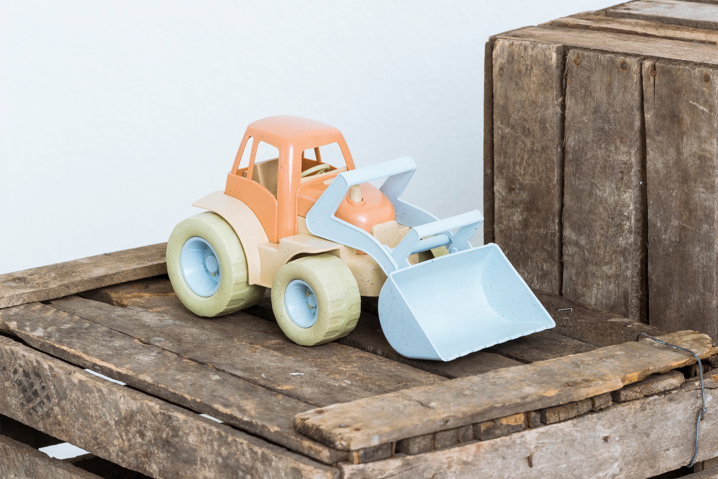 dantoy Spielzeug-Traktor »Bio Traktor mit Lader« Made in Europe