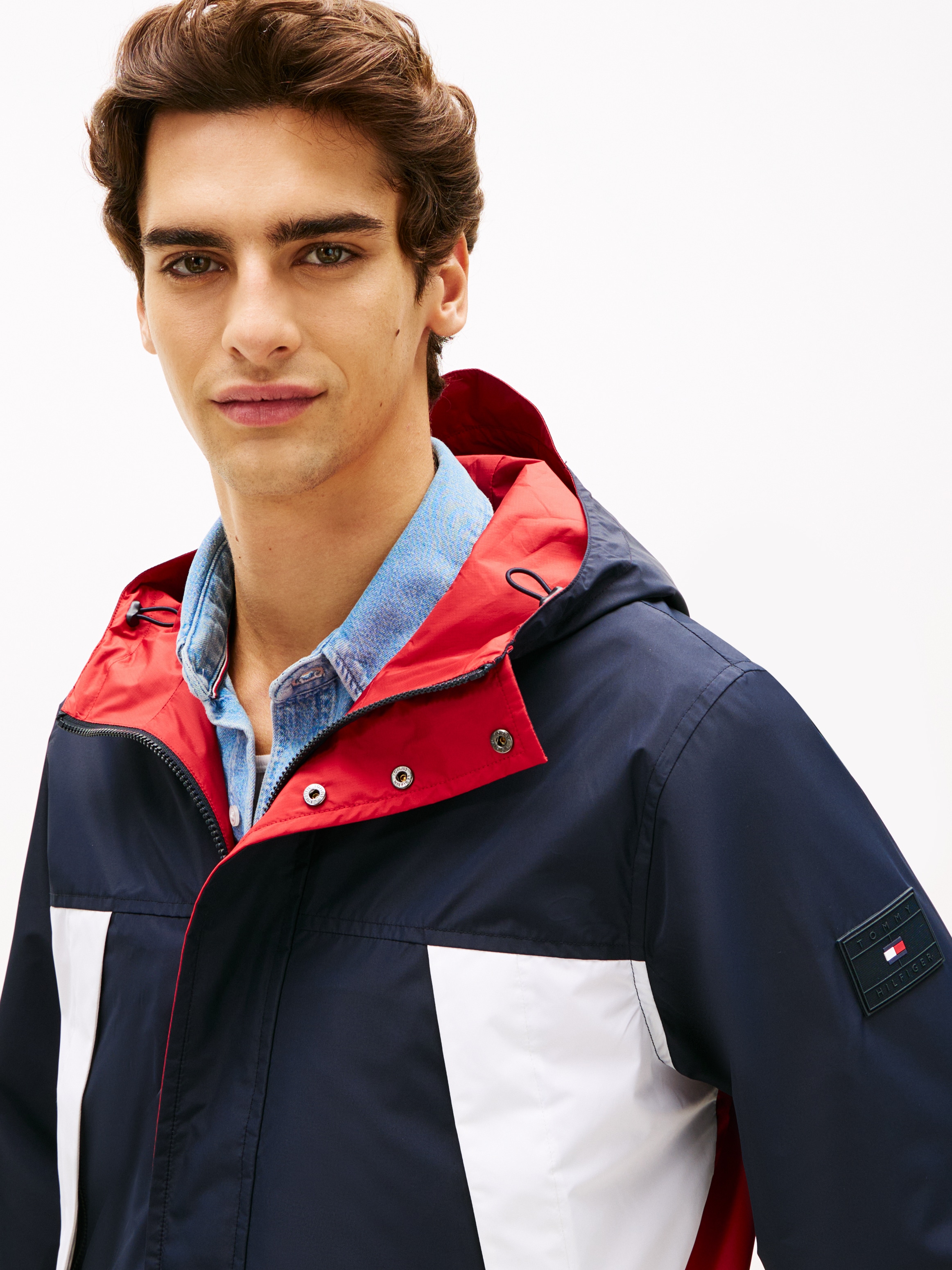 Tommy Hilfiger Wendejacke »REVERSIBLE COLOR BLOCK« mit Kapuze wasserfeste Regenjacke, Regular fit zum Wenden