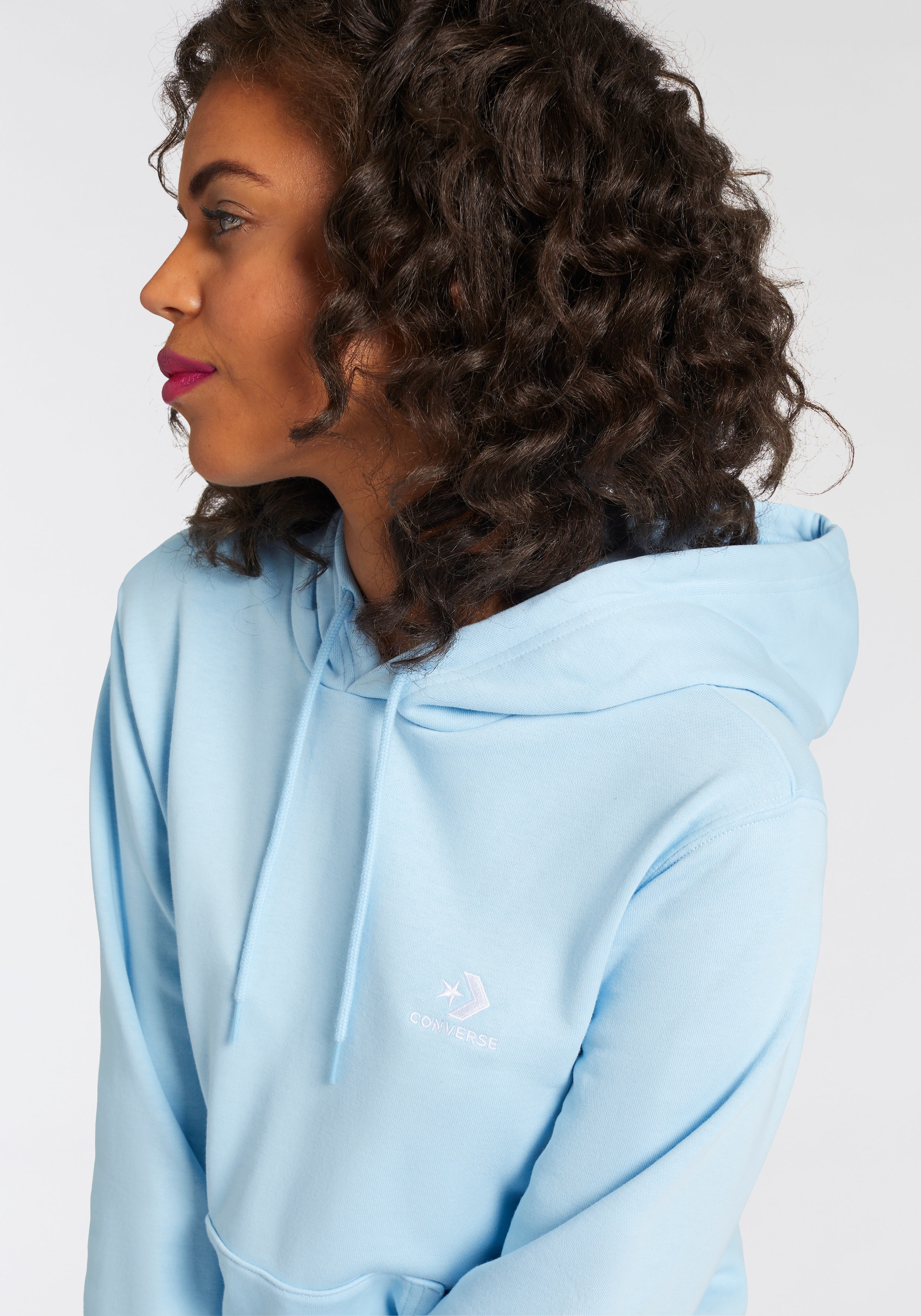 Converse Kapuzensweatshirt , mit Kängurutasche, in Oversize-Passform
