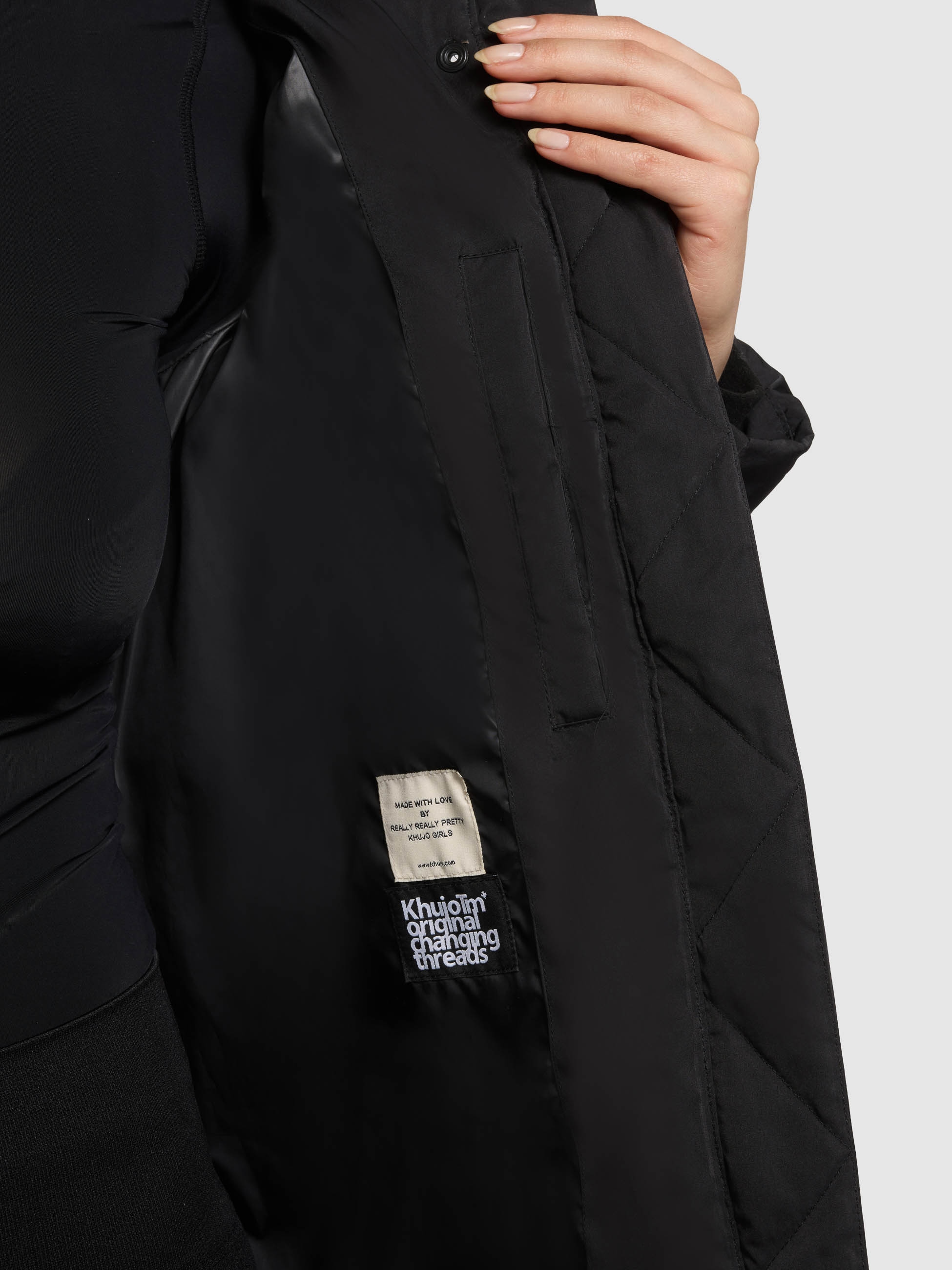 khujo Steppmantel »GRAYA2« Windschutzblende mit Magnetverschluss