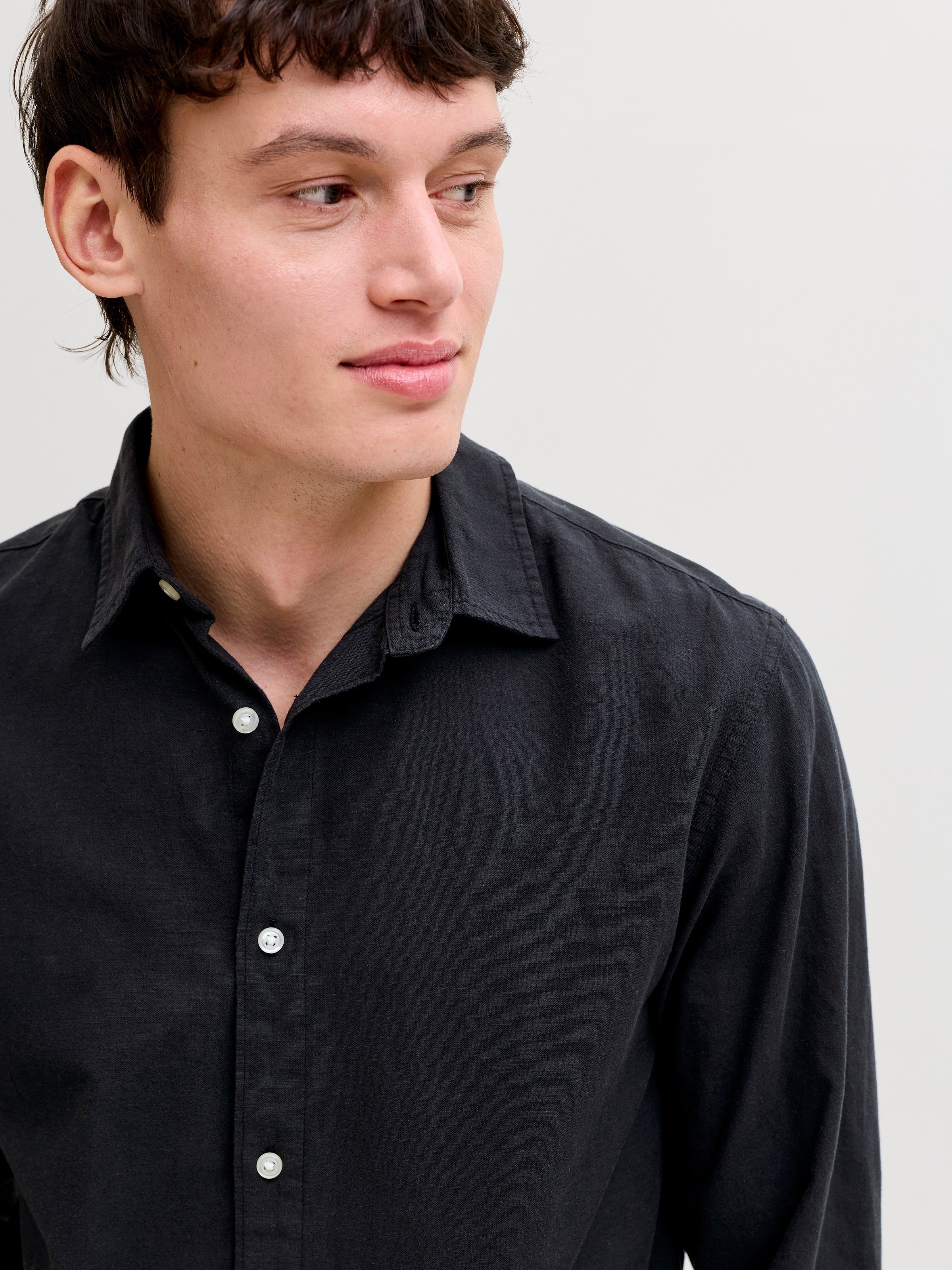 Jack & Jones Langarmhemd »JJEBREEZE LINEN BLEND SHIRT L/S SN« mit Knopfleiste