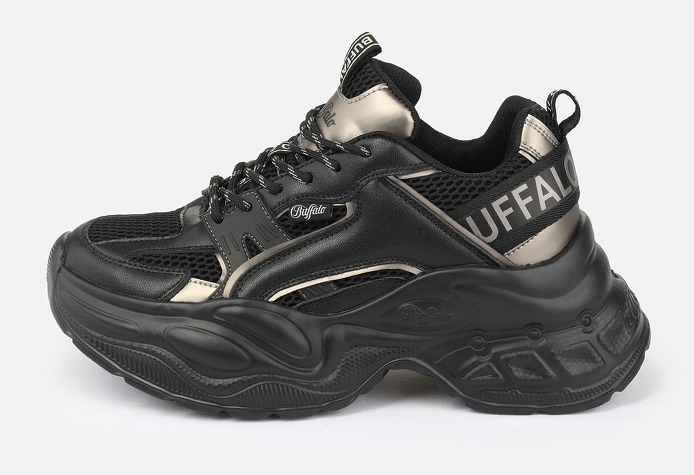 Buffalo Plateausneaker »Yuno one«  Halbschuh, Schnürschuh, Retro-Sneaker mit Memory Foam Innensohle