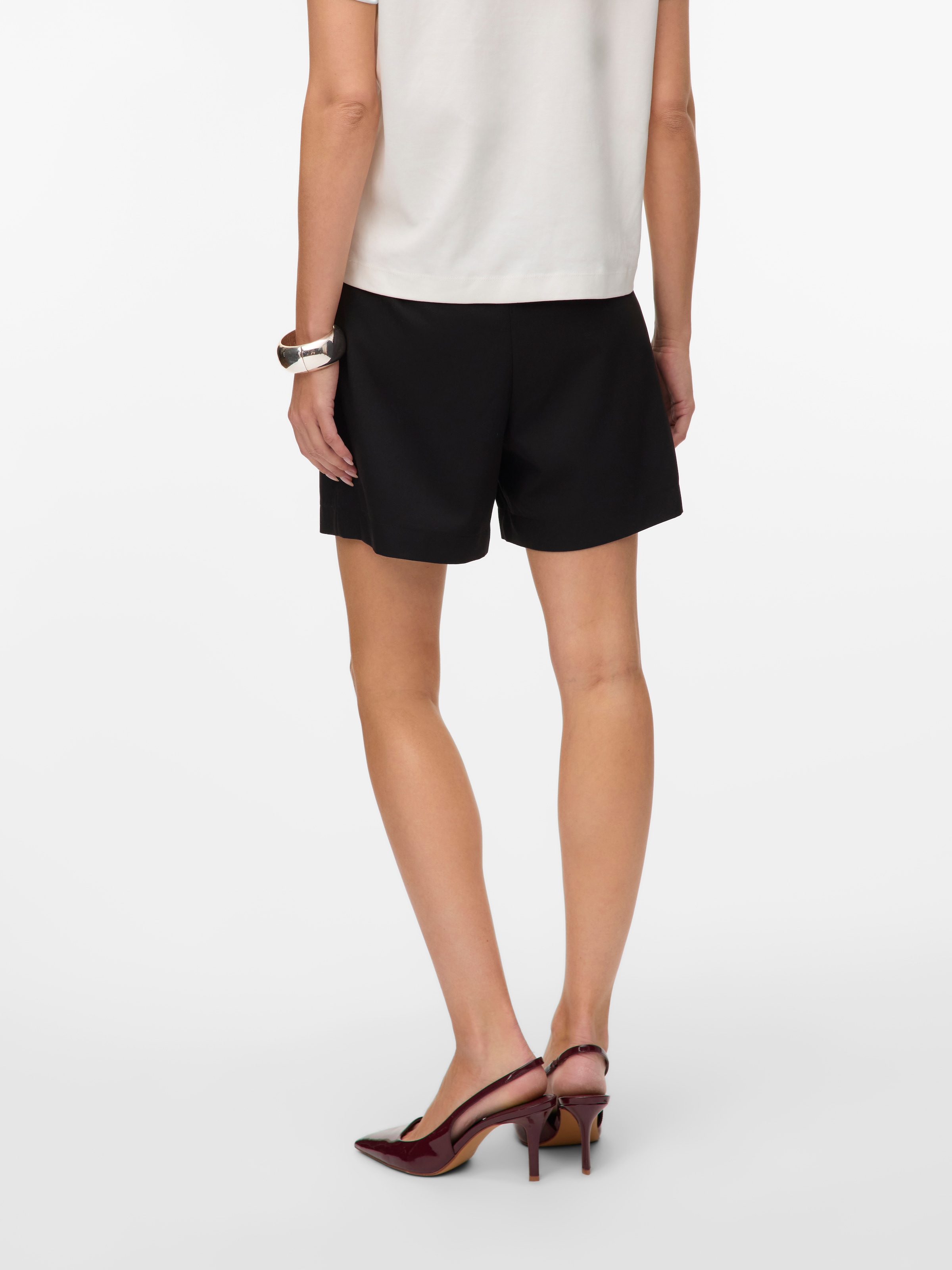 Vero Moda Shorts »VMNILA MW SHORT SHORTS NOOS«