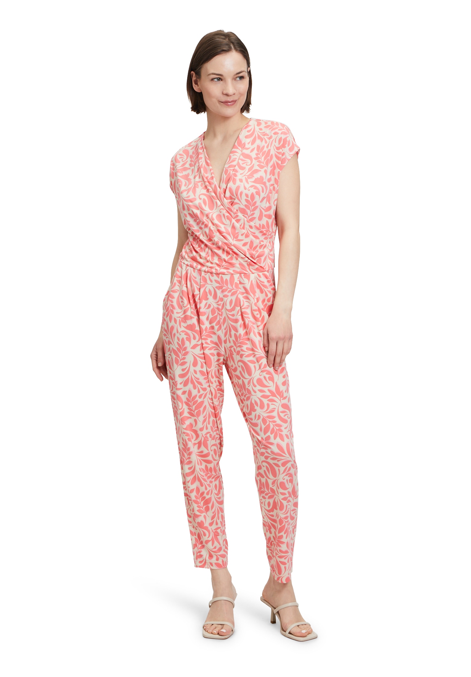 Betty Barclay Jumpsuit »Jumpsuit mit überschnittenen Ärmeln«