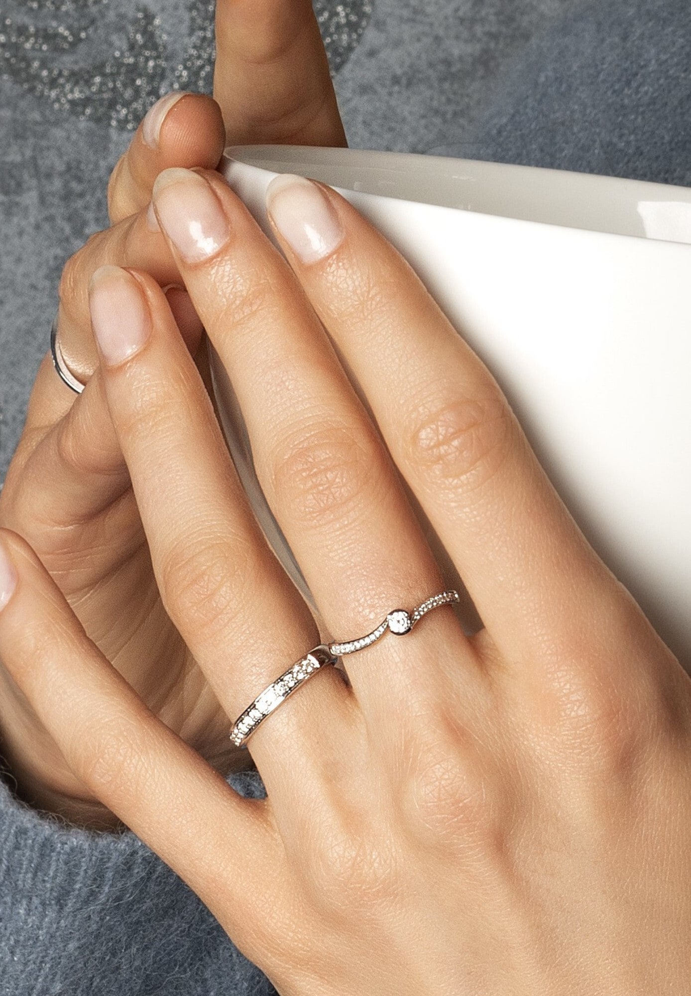 ONE ELEMENT Diamantring »0,16 ct Diamant Brillant Memoire mit Center Ring aus 585 Weißgold«