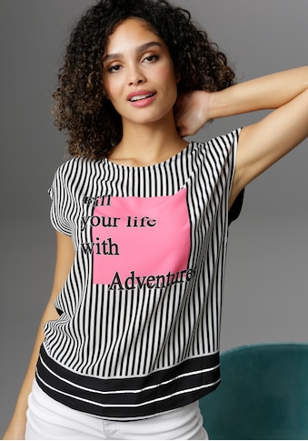 Aniston SELECTED Blusenshirt, mit Statement-Spruch und pinkem Aufdruck - NEUE KOLLEKTION kaufen