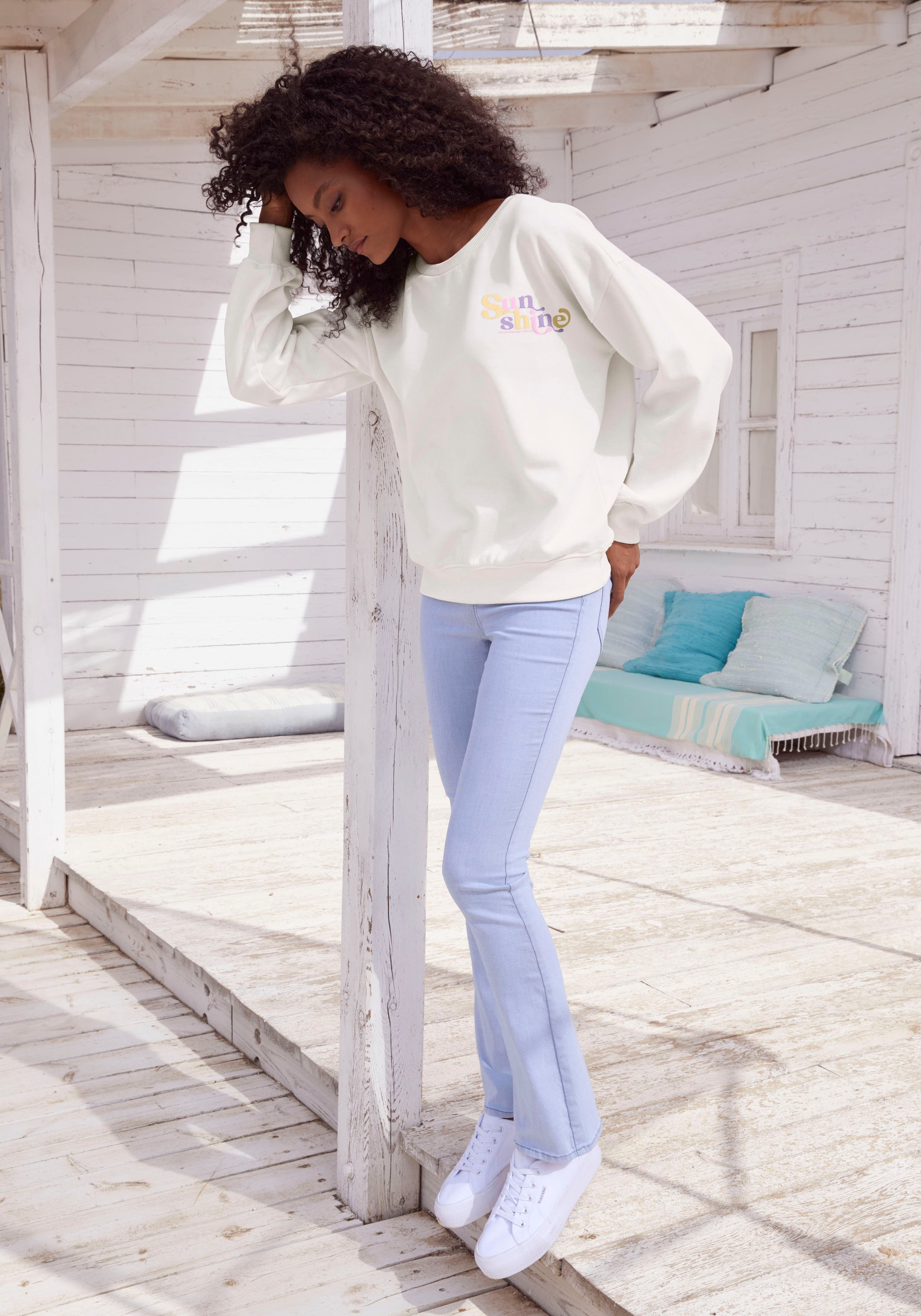 Buffalo Sweatshirt, mit Rippbündchen und Sunshine Druck, Loungewear