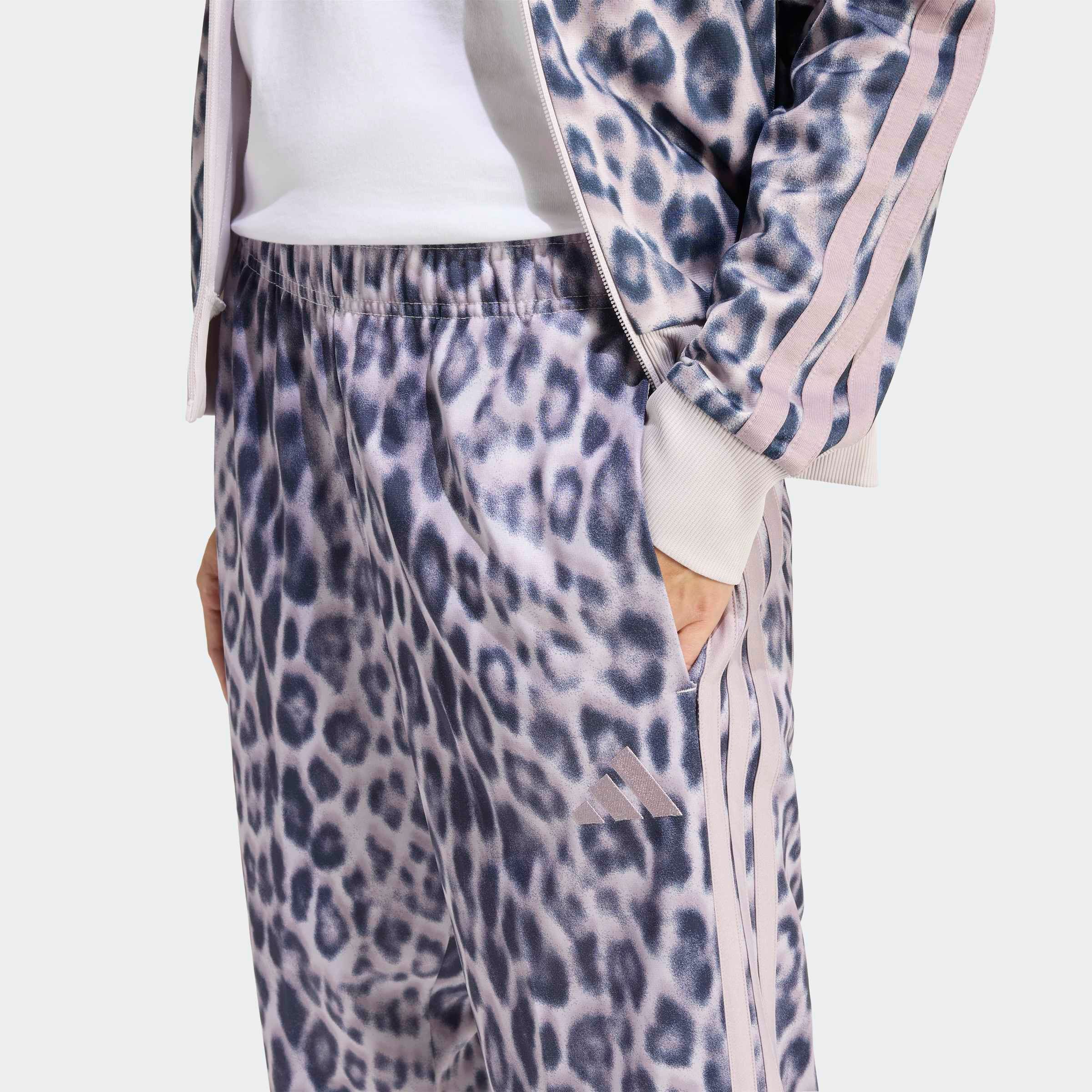 adidas Sportswear Trainingsanzug »W 3S TR TS FULL« 2 tlg. mit durchgehendem Reißverschluss, mit Stehkragen, mit Allover-Print