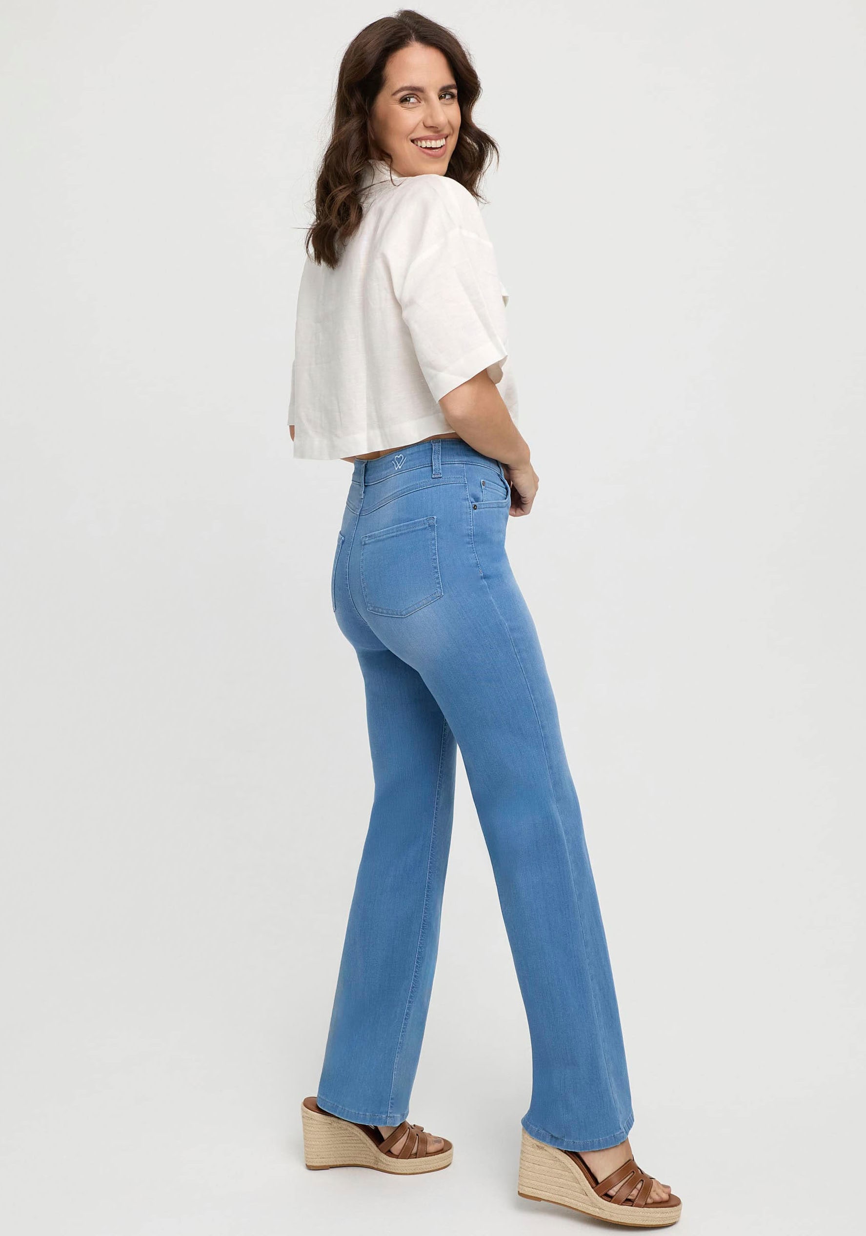 wonderjeans 5-Pocket-Jeans, Flared