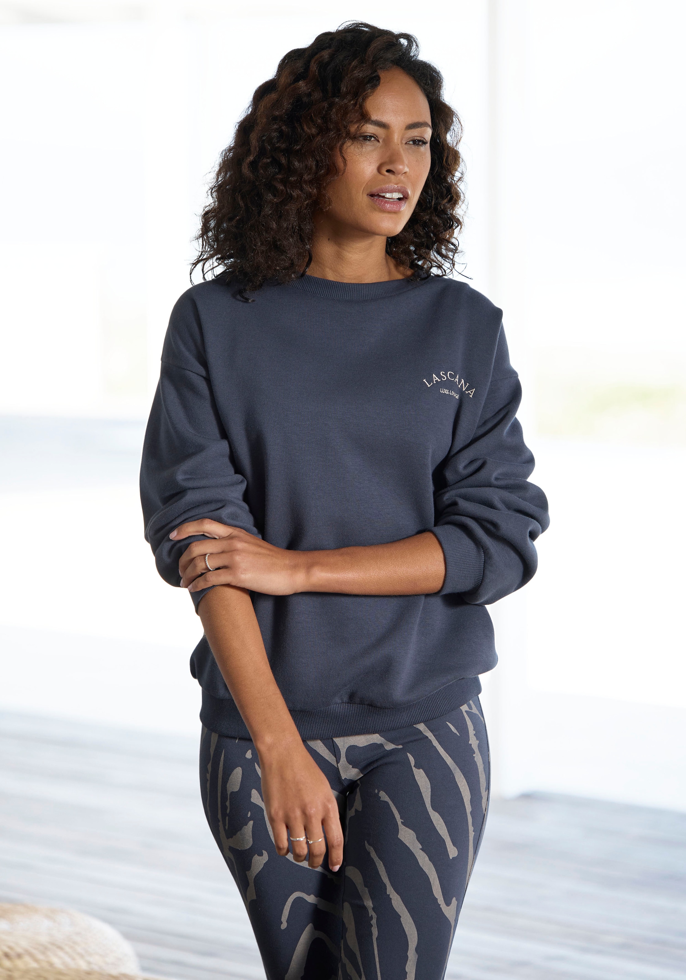 LASCANA Sweatshirt »-Pullover«, mit weiten Ärmeln, Loungewear, Loungeanzug  im OTTO Online Shop | Jacken
