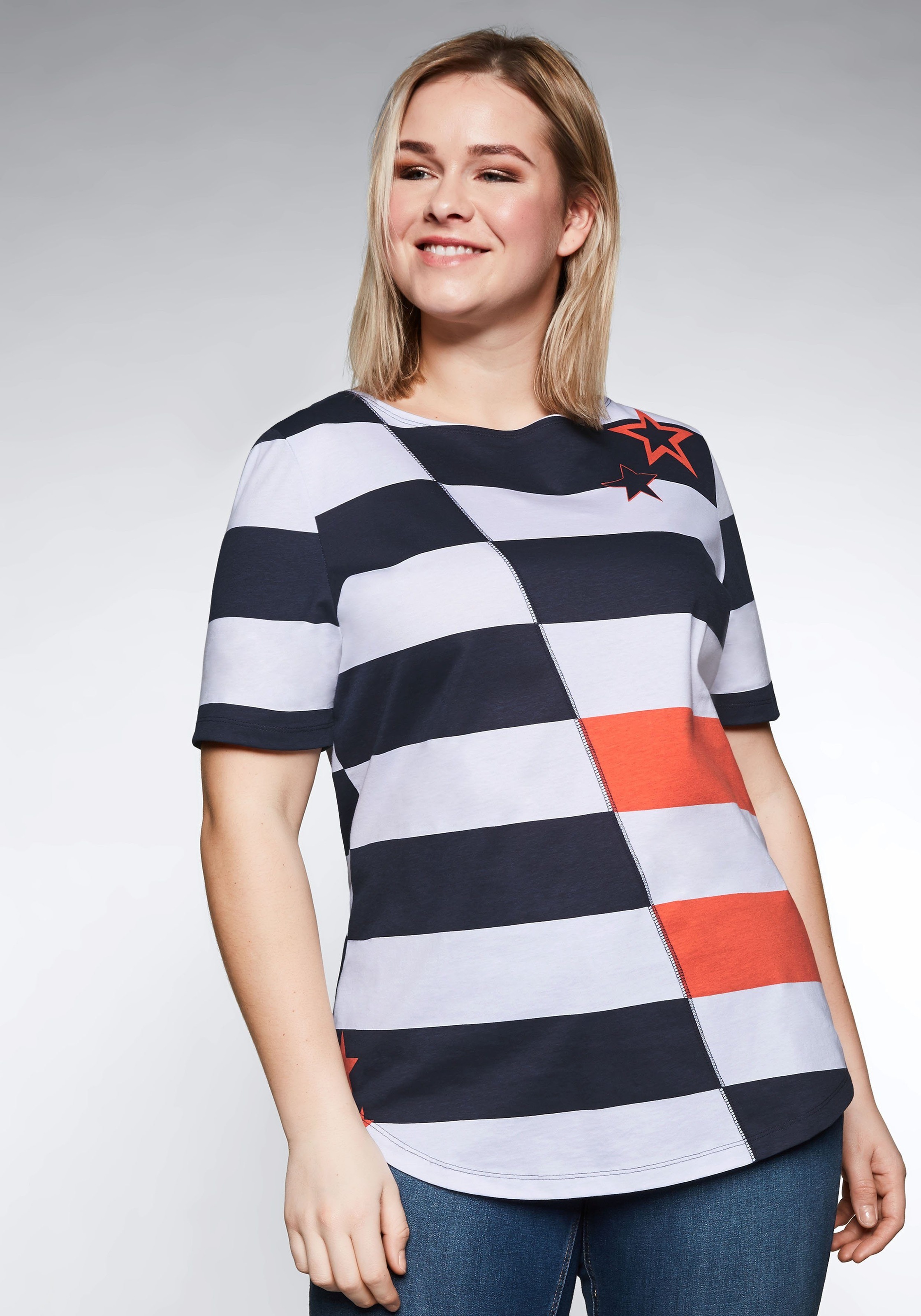 Sheego T-Shirt, mit Sternendruck und Blockstreifen