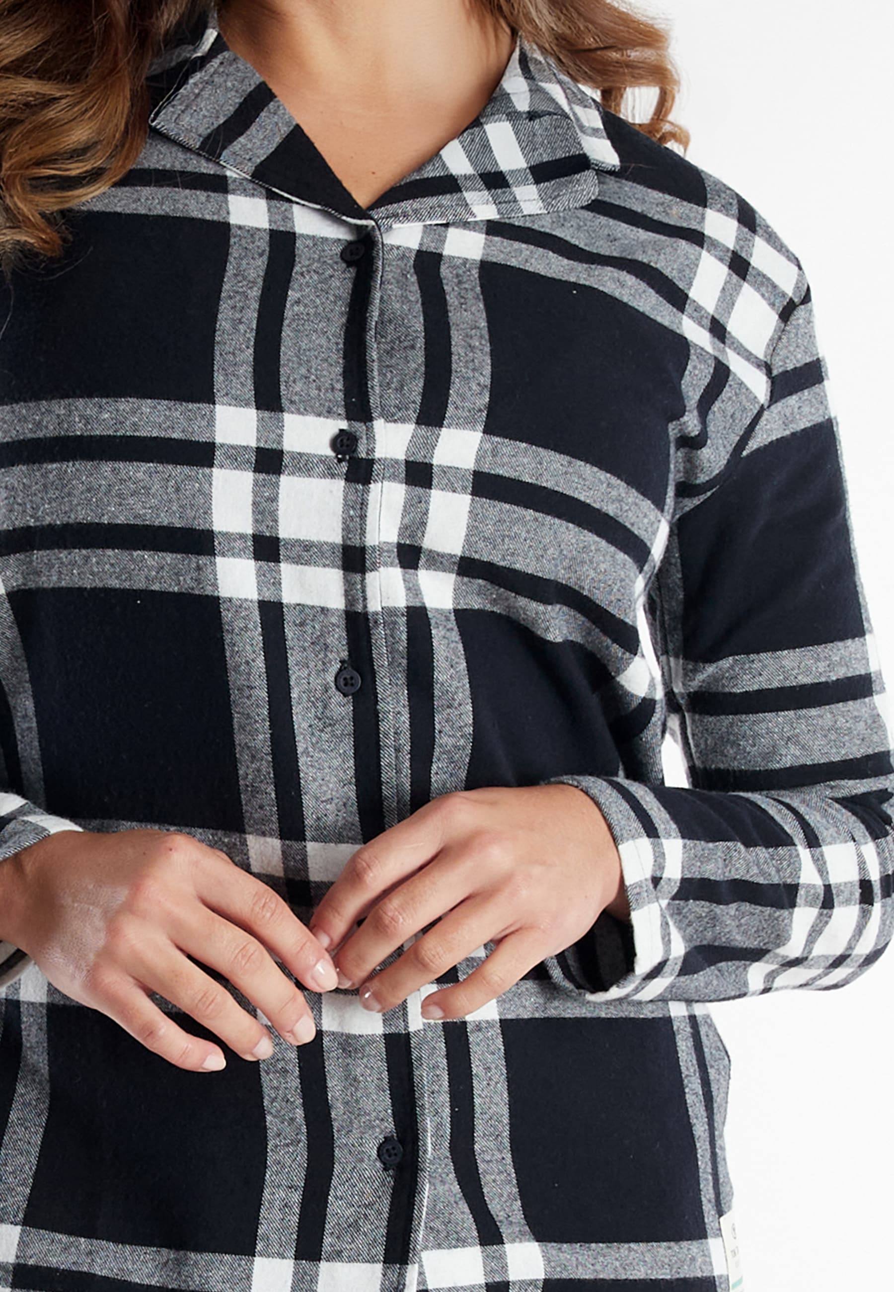 TOM TAILOR Schlafanzug »Xanthi« 2 tlg. mit langen Ärmeln, kariert, Knöpfe