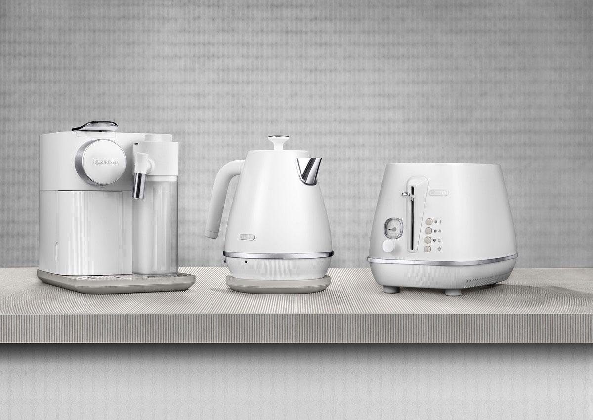 De'Longhi Wasserkocher »Distinta Moments, KBIN 2001.W – Sunshine White«, 1,7 l, 2000 W