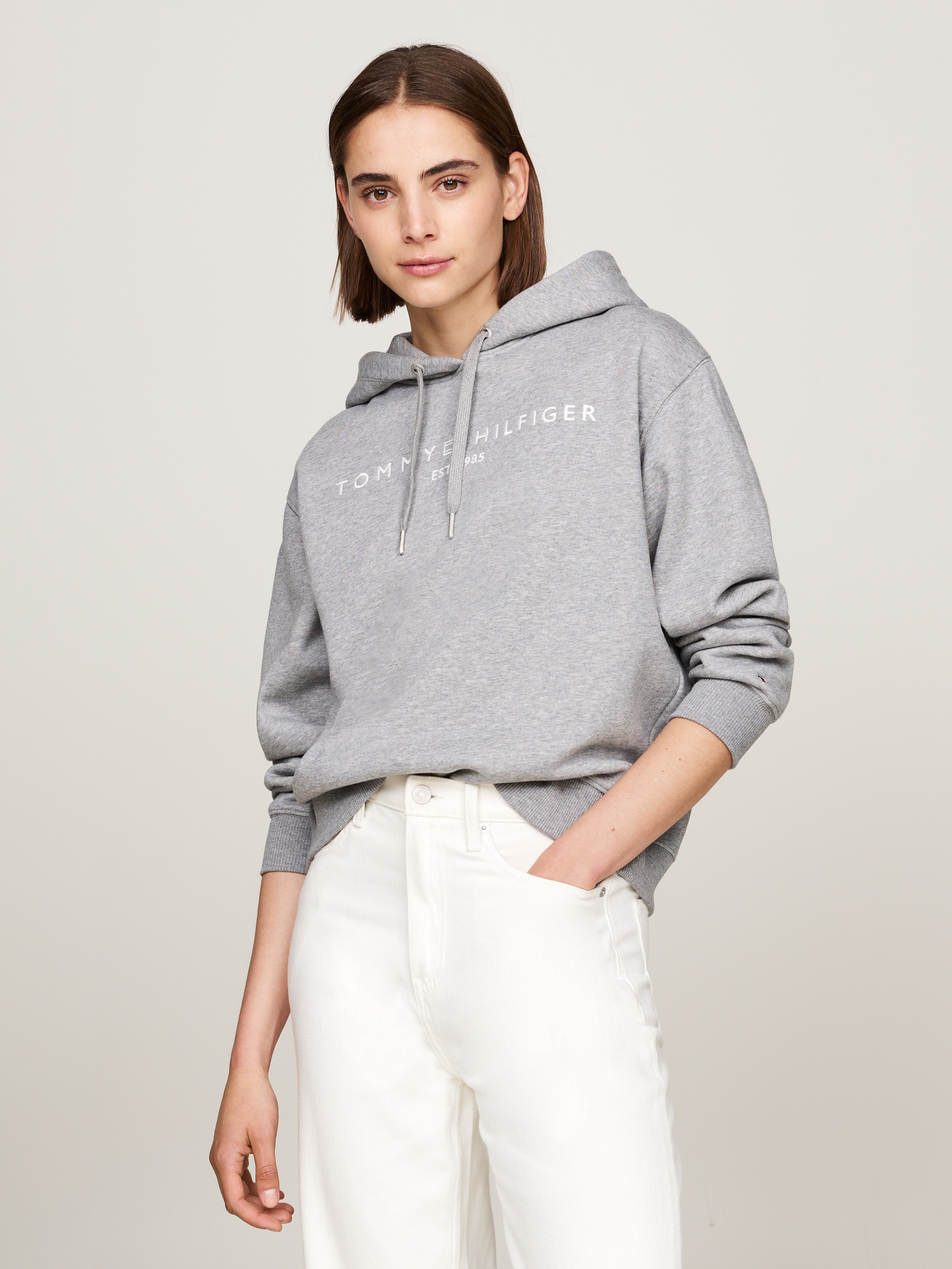 Tommy Hilfiger Kapuzensweatshirt »MDRN REG CORP LOGO HOODIE«, mit gesticktem Logo-Schriftzug