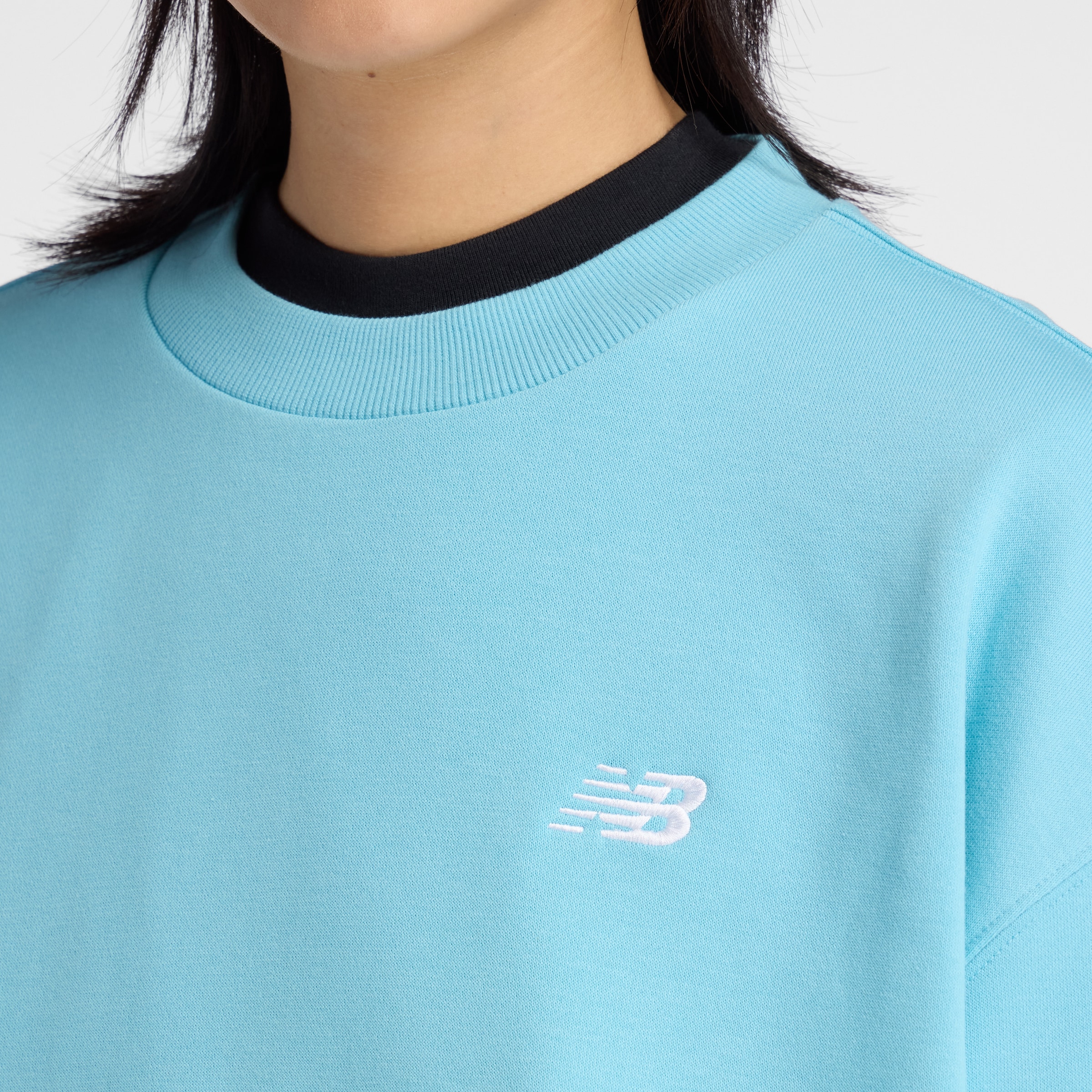 New Balance Sweatshirt »Sport Essentials French Terry Crew«, lockere Passform, mit Rundhalsausschnitt
