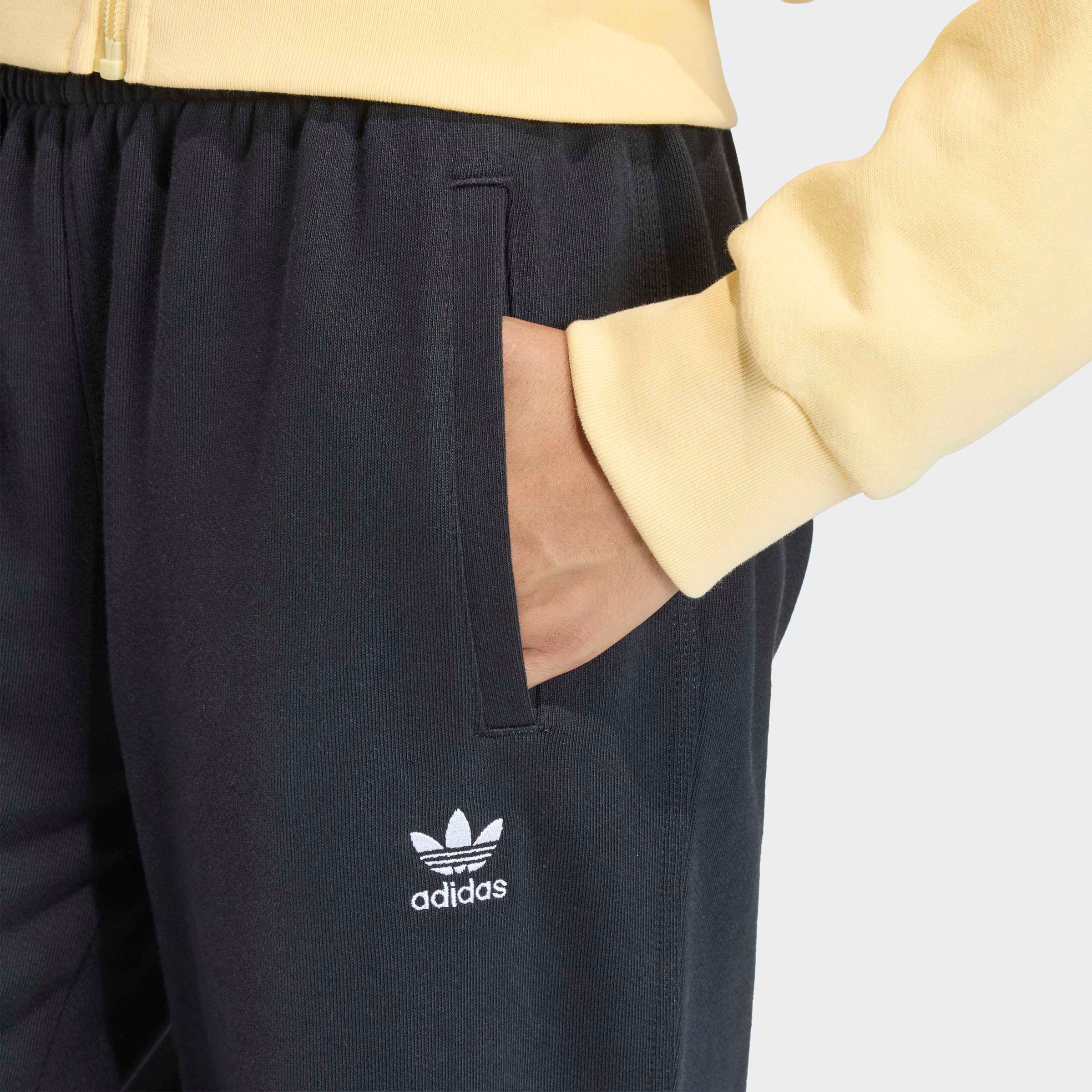 adidas Originals Sporthose »ESSENTIALS FRENCH TERRY, REGULÄR MIT BÜNDCHEN«